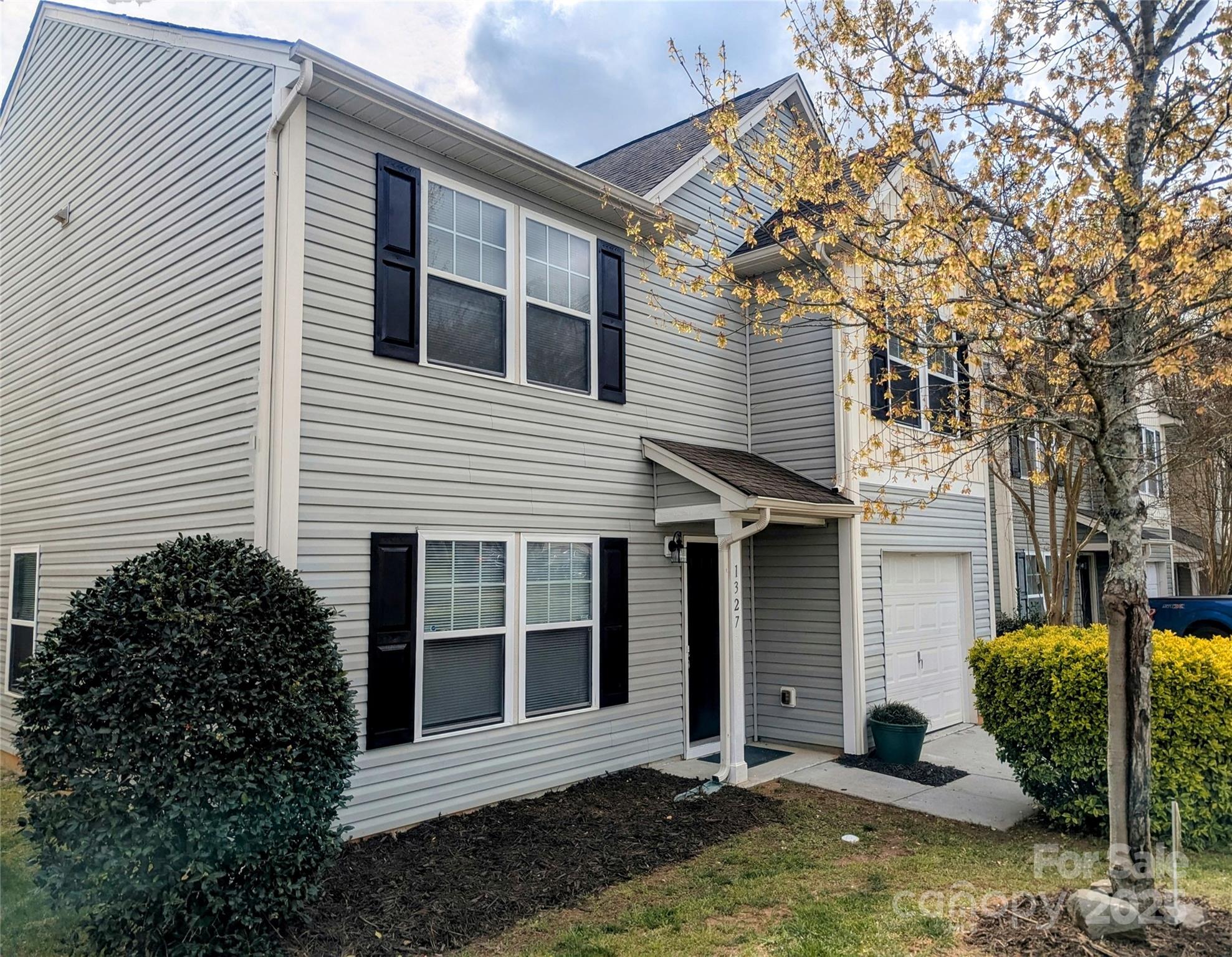 1327 Phil Oneil Drive