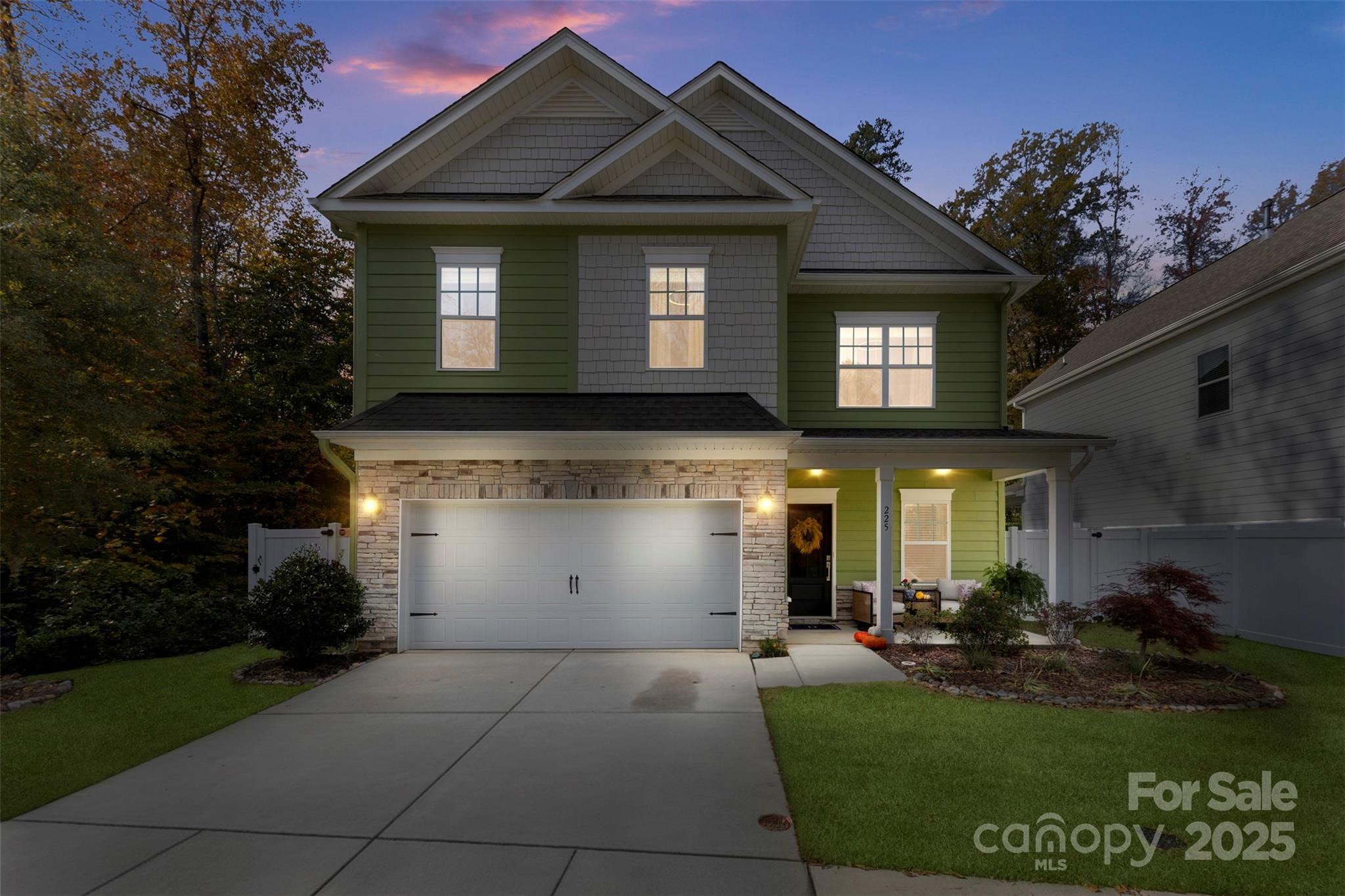 225 Cramerton Mills Parkway