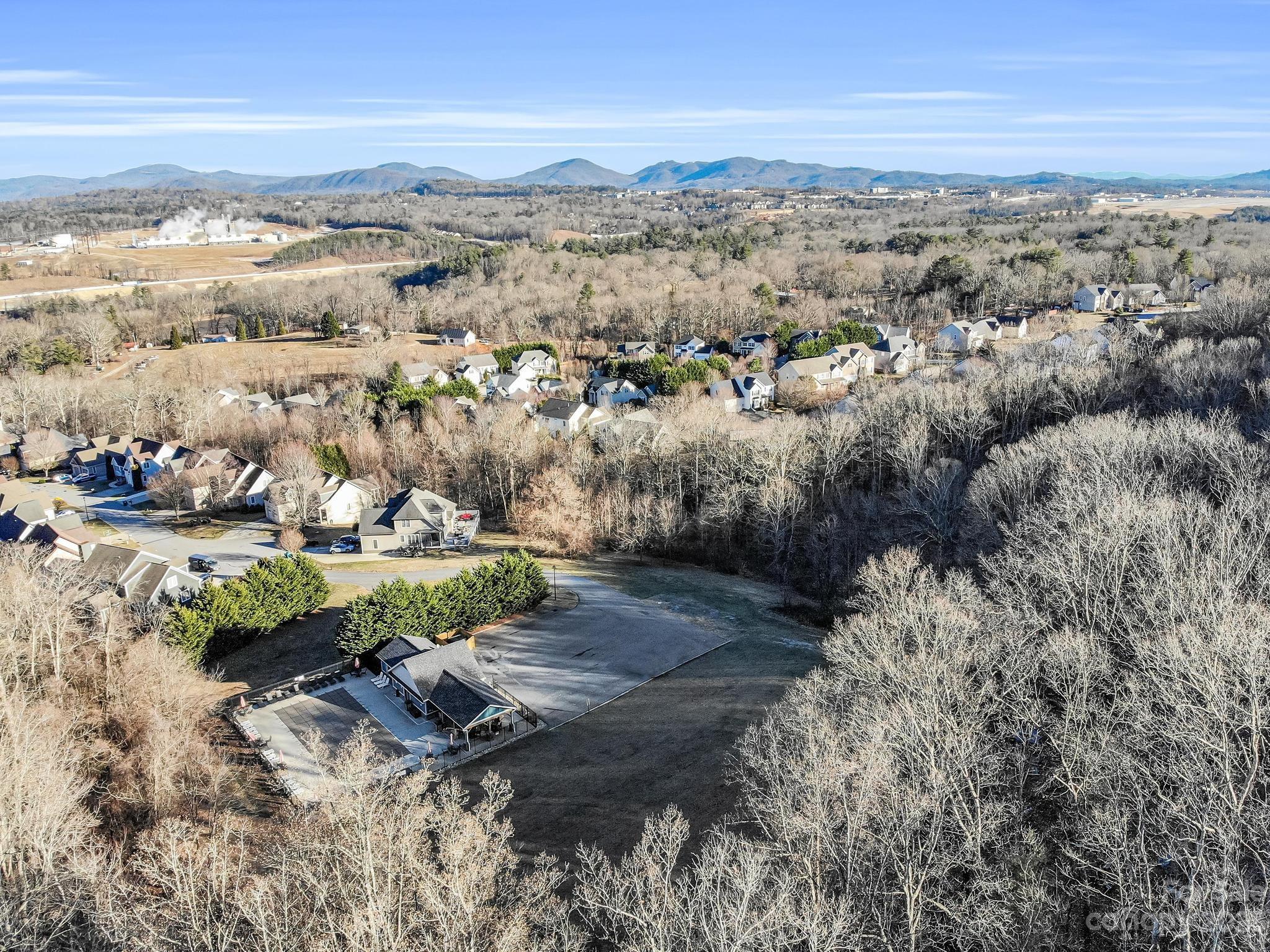 Waightstill Mountain - Residential