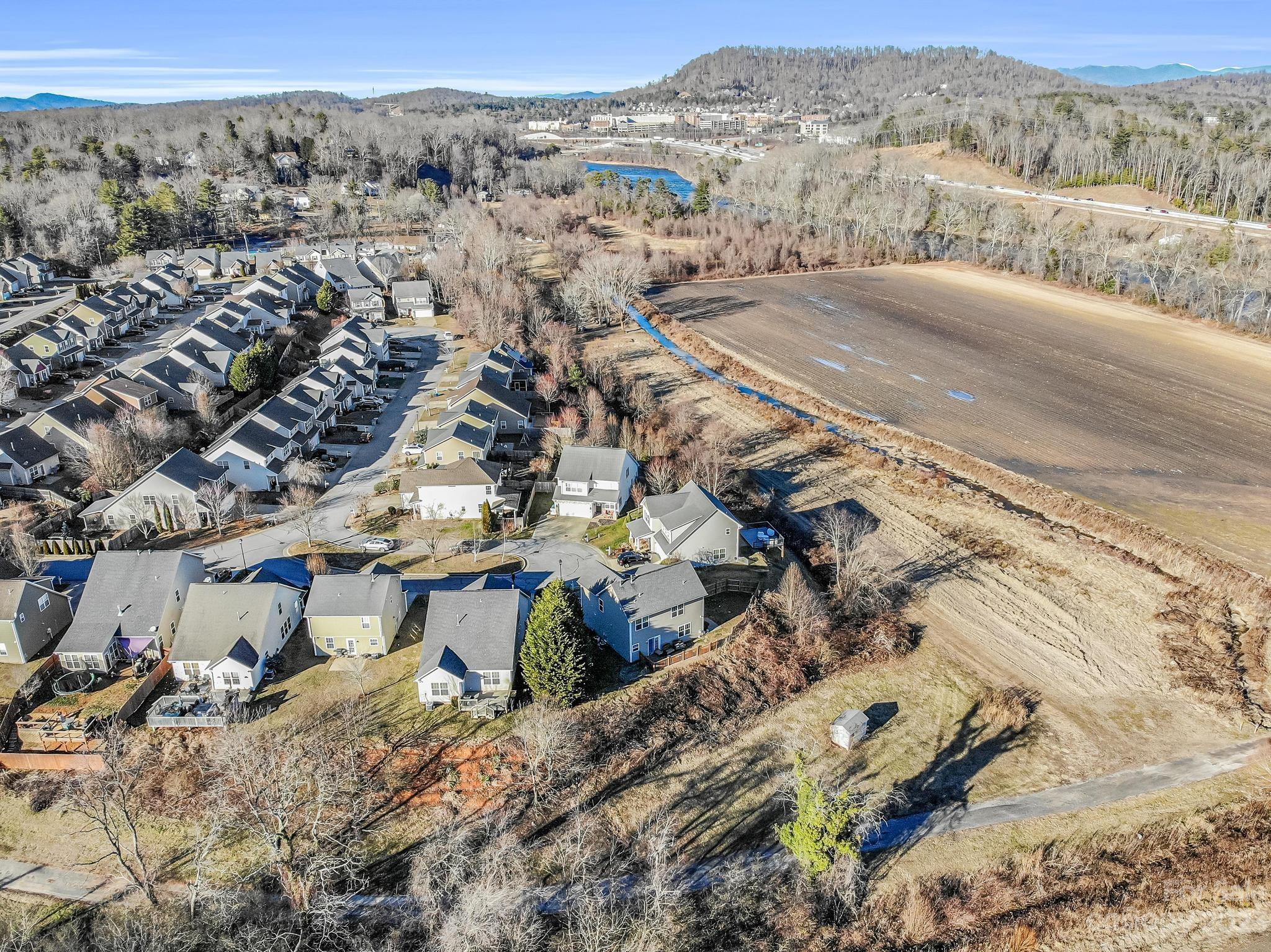 Waightstill Mountain - Residential