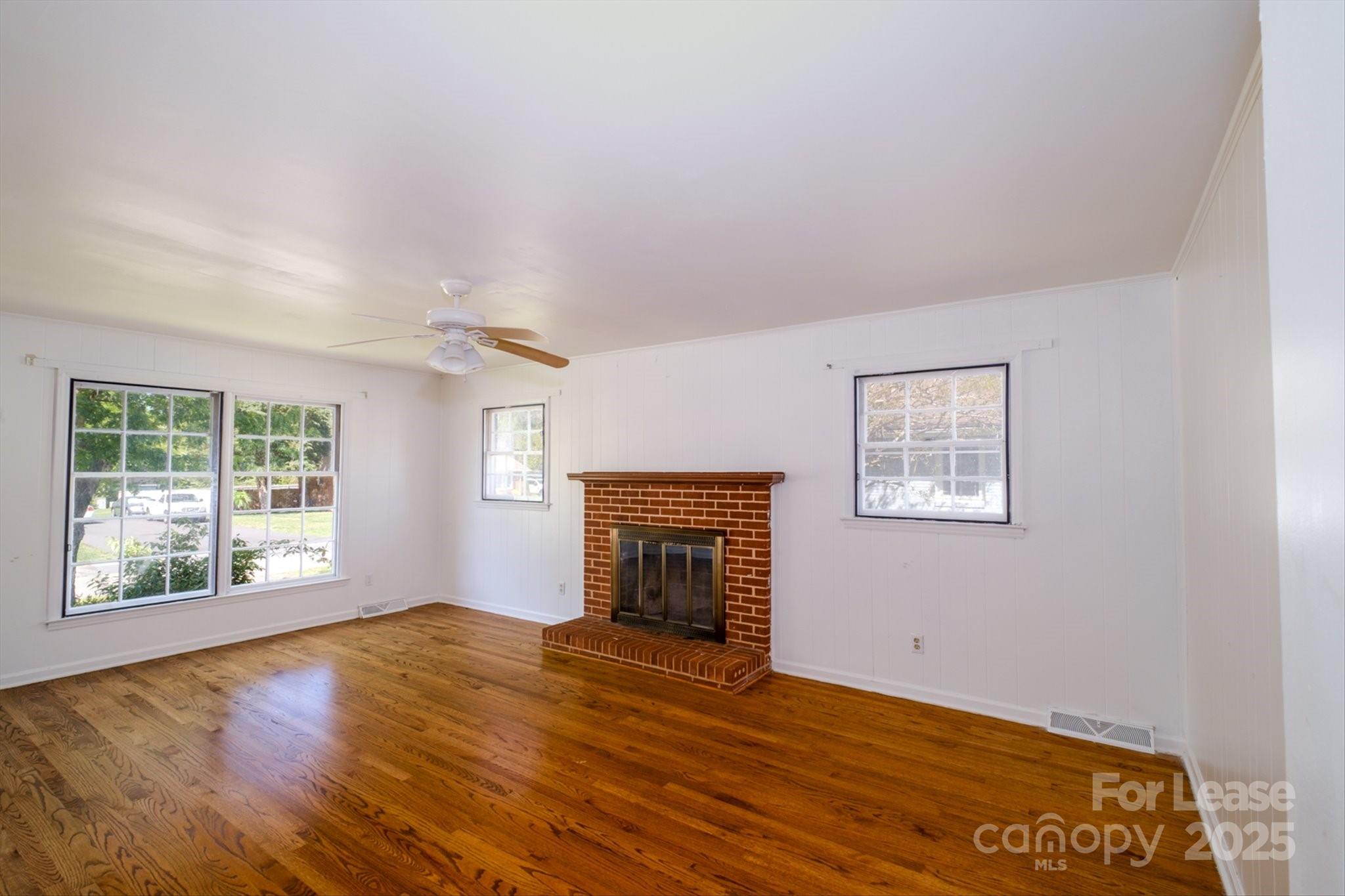 Montclaire - Residential Lease