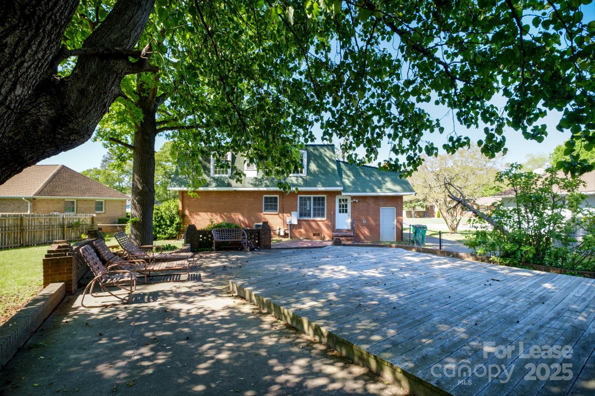 Montclaire - Residential Lease