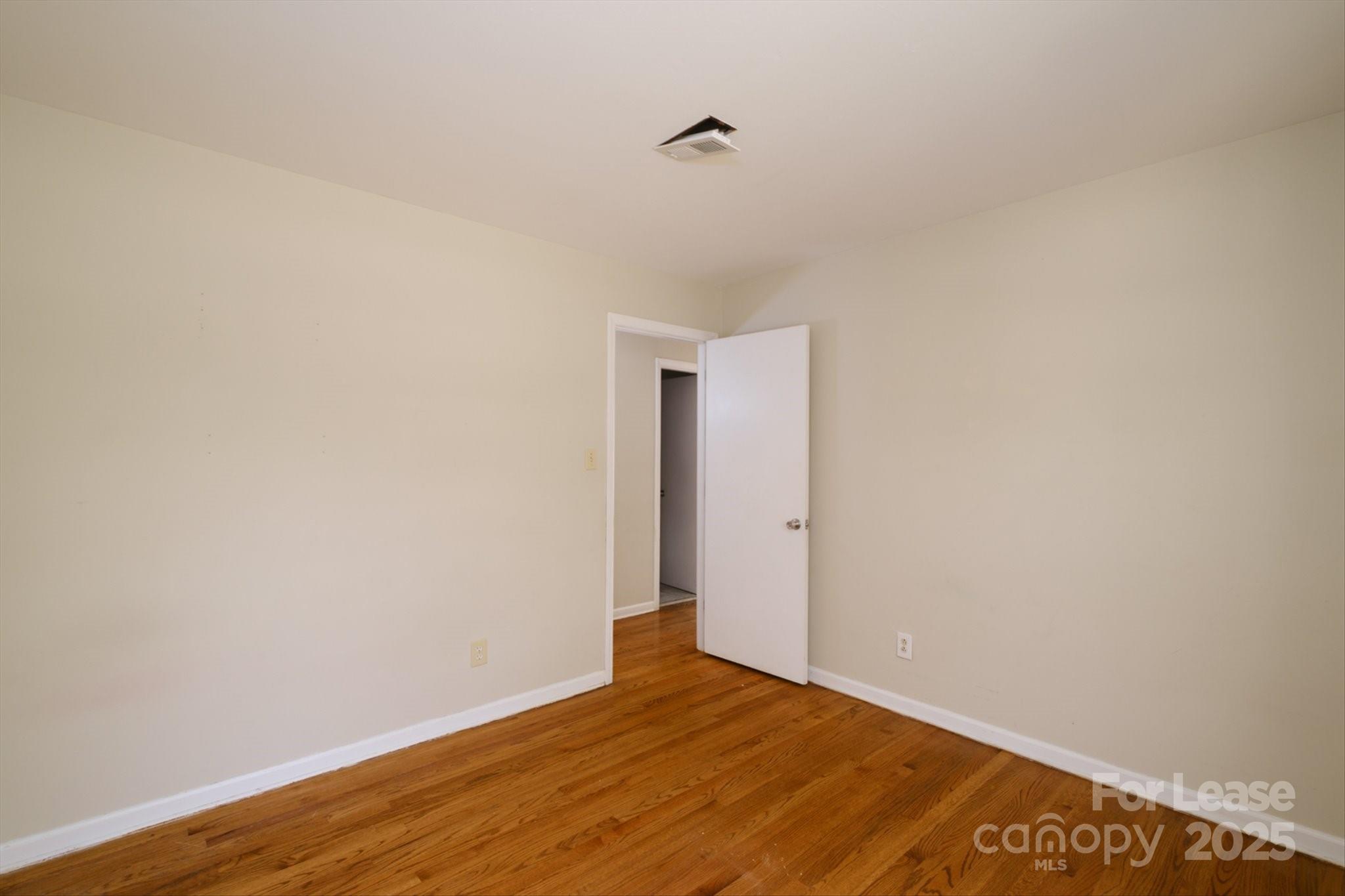 Montclaire - Residential Lease