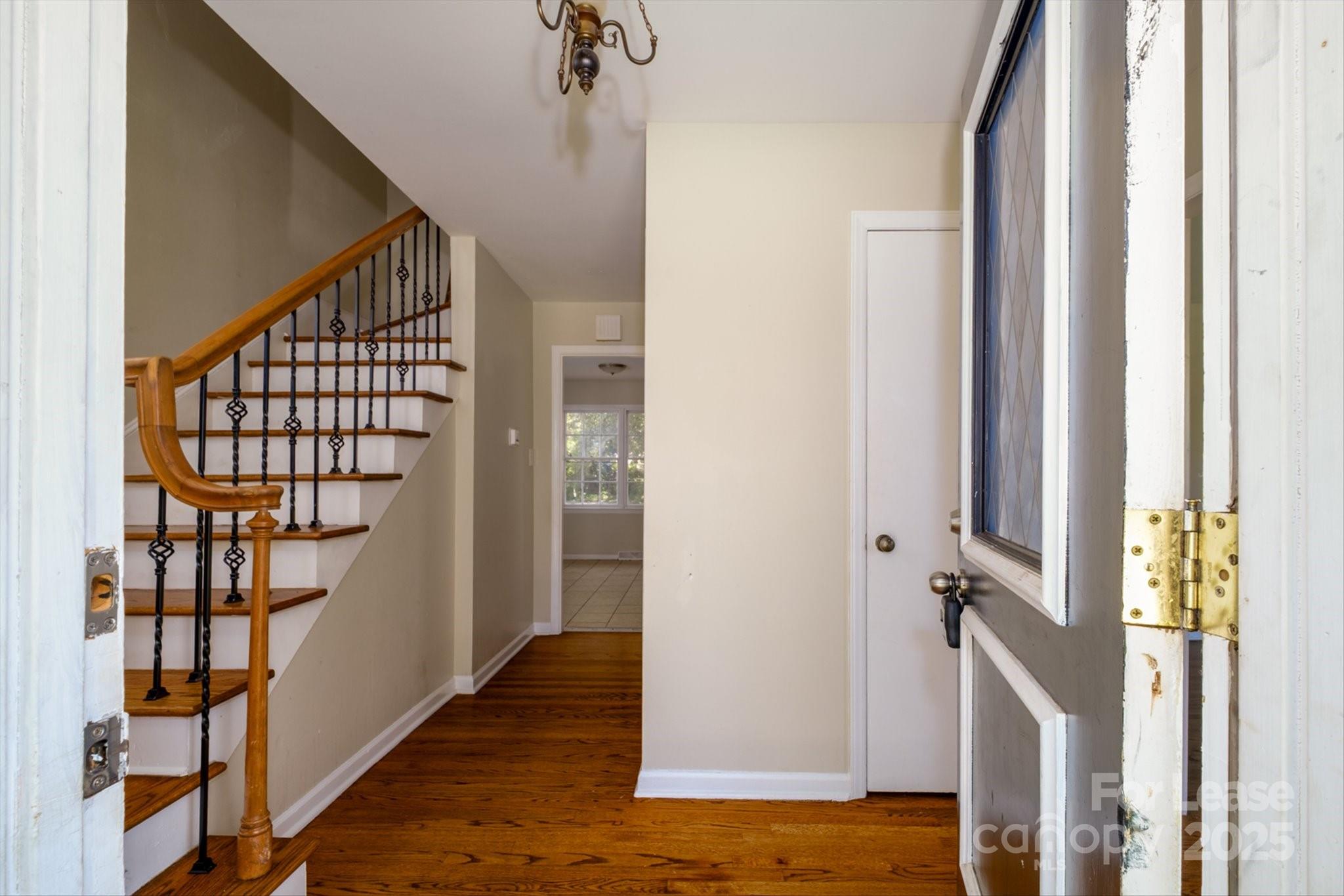 Montclaire - Residential Lease
