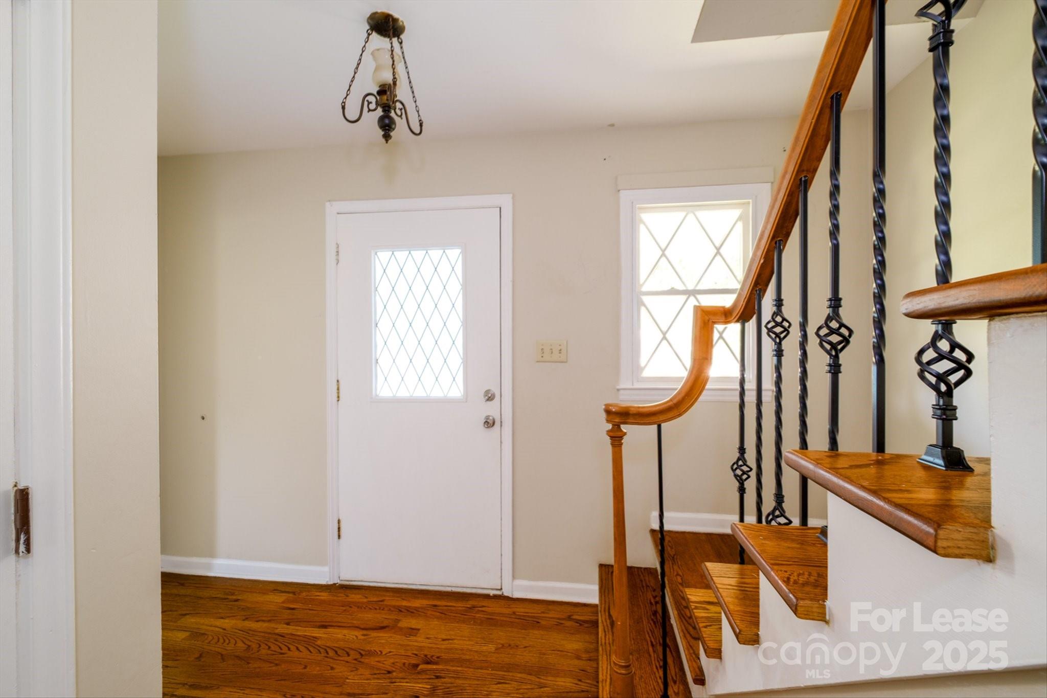 Montclaire - Residential Lease