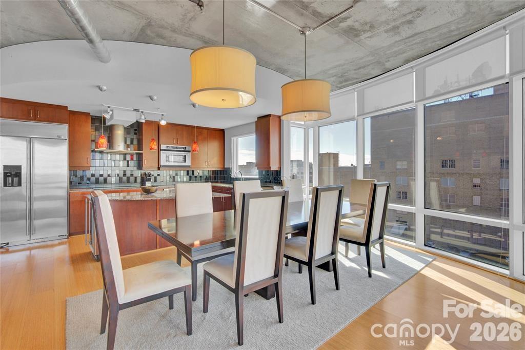 505 E 6th Street 701