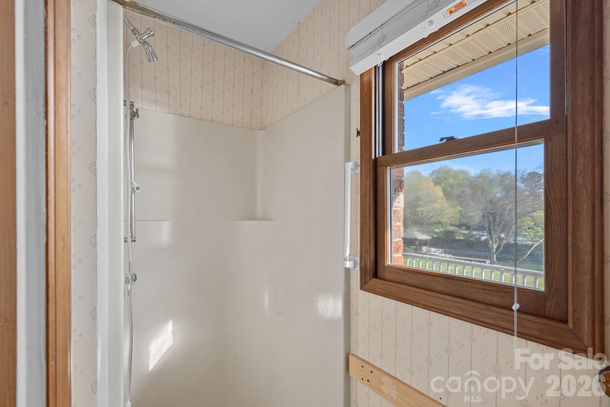 Bluff Point - Residential