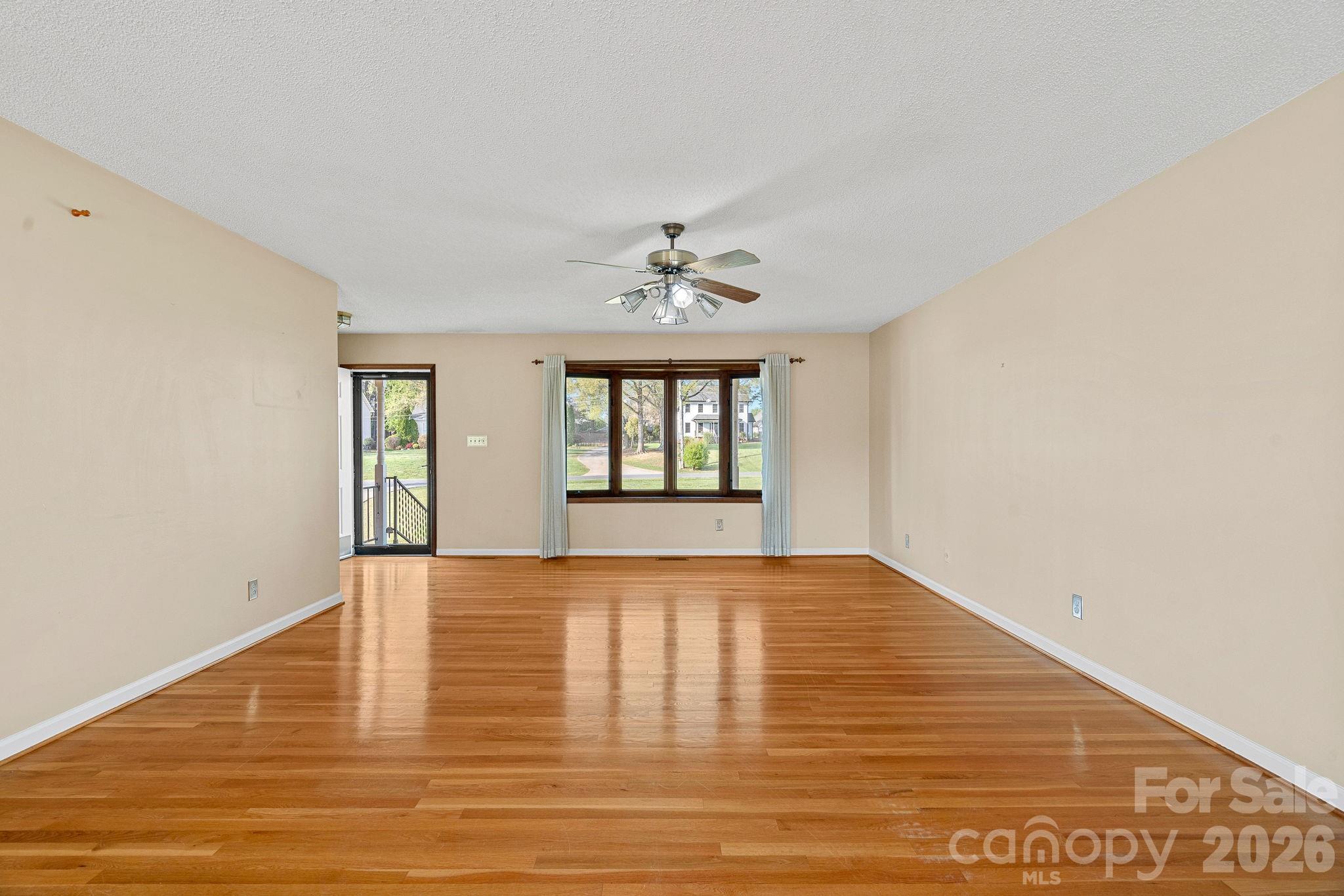 Bluff Point - Residential