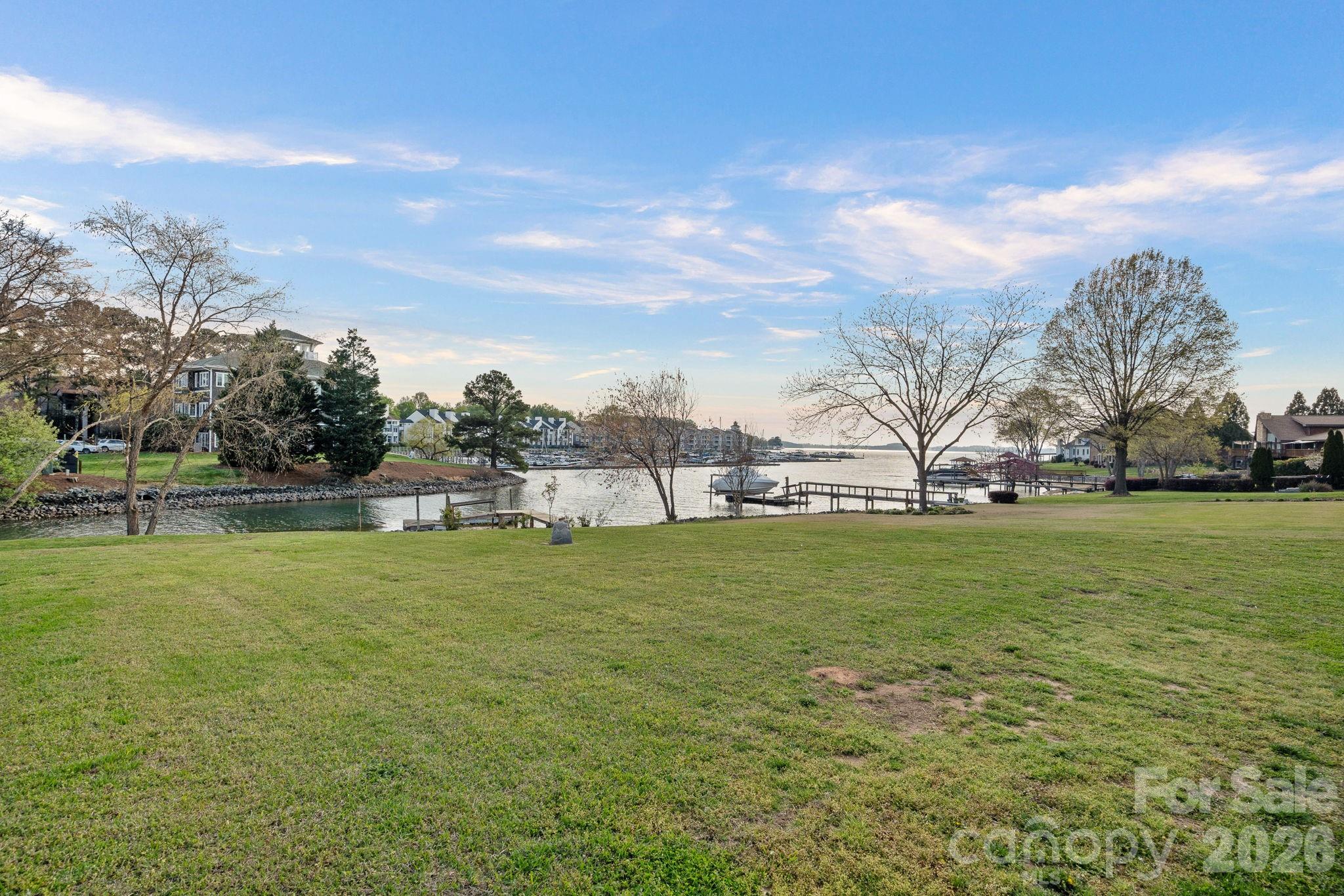 Bluff Point - Residential