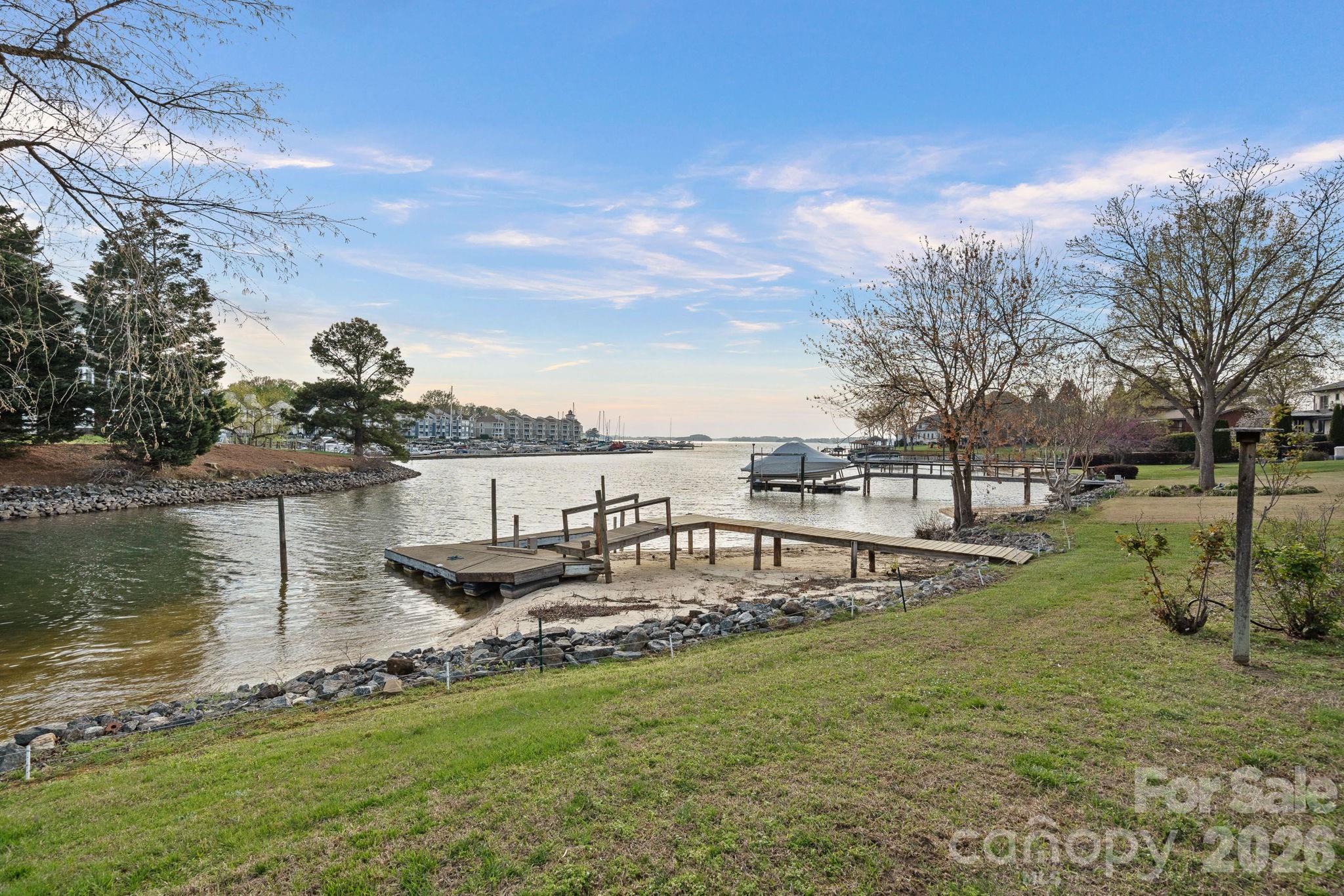 Bluff Point - Residential