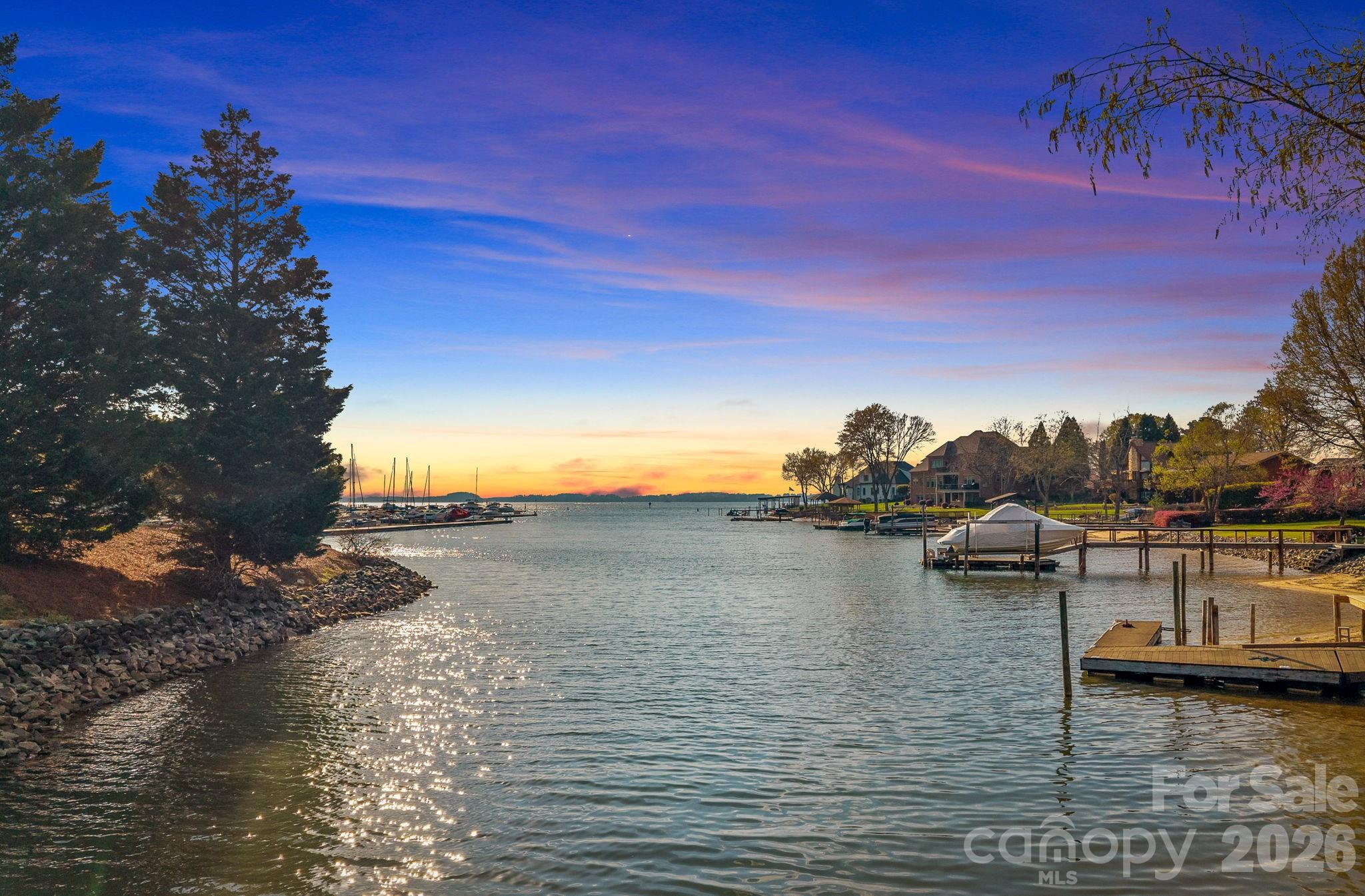 Bluff Point - Residential