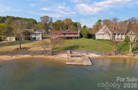 18726 Bluff Point Road Cornelius NC 28031