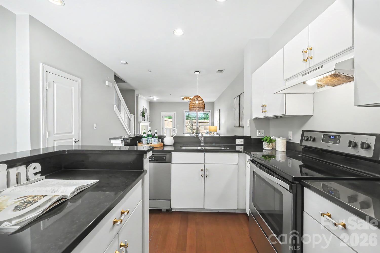 1007 Park West Drive