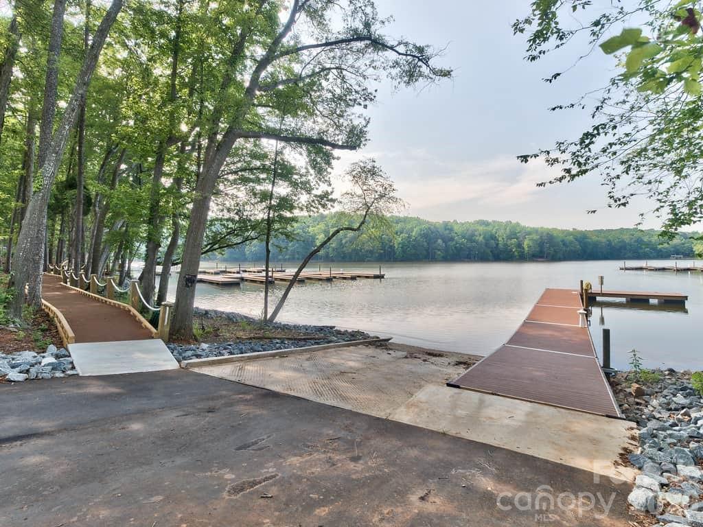 Redwood Rookery at The Vineyards - Residential