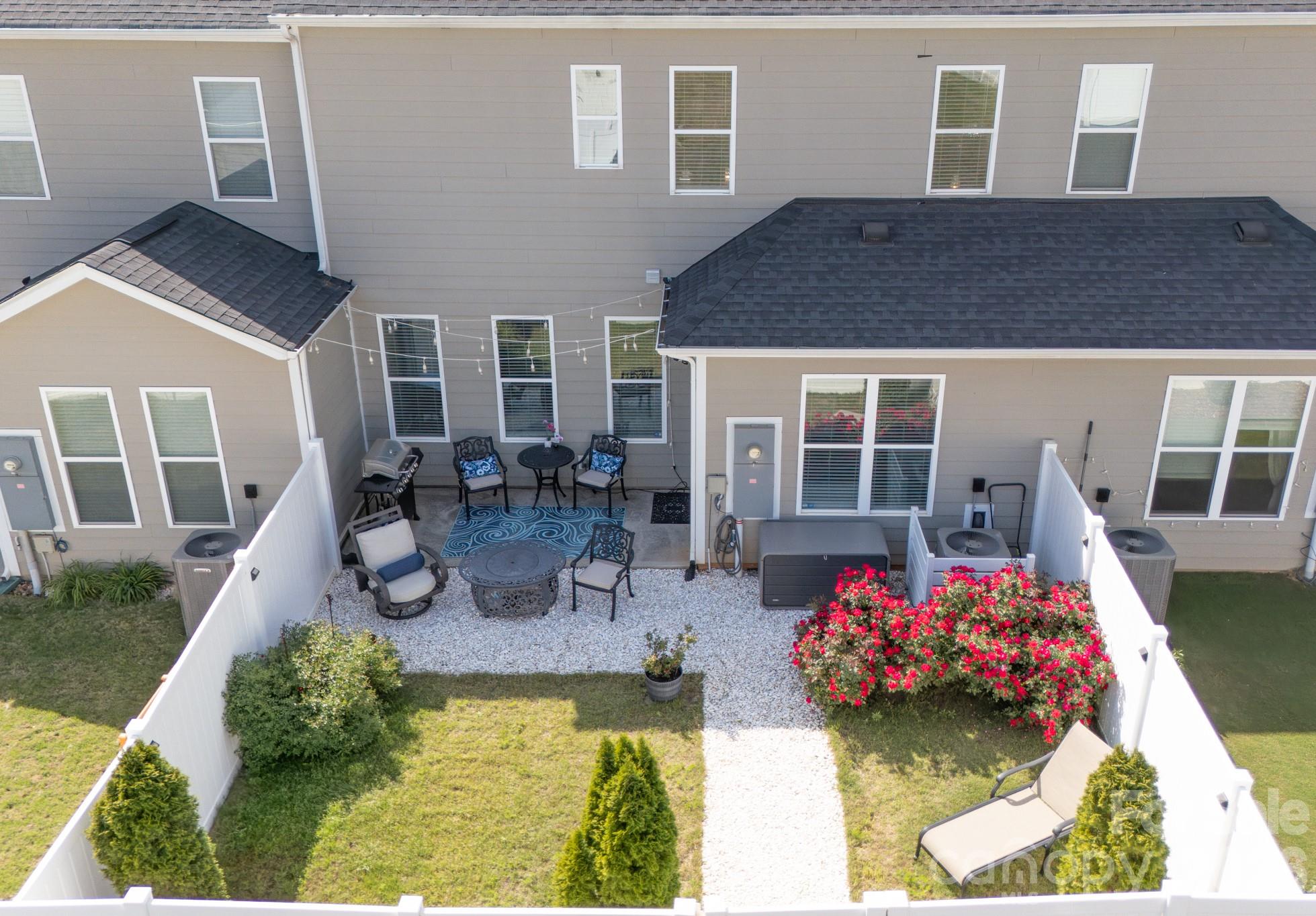 Redwood Rookery at The Vineyards - Residential