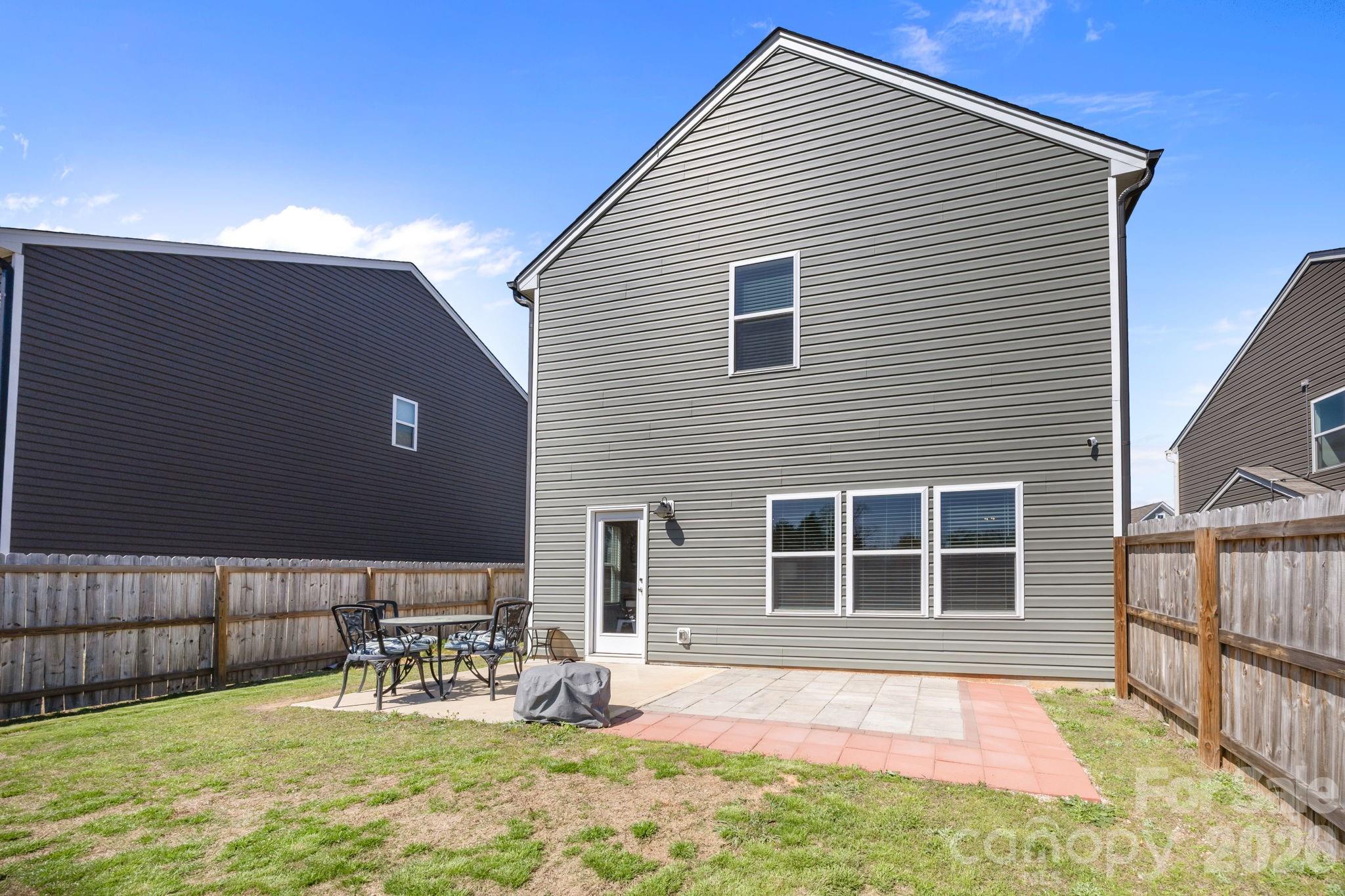 Austen Lakes - Residential