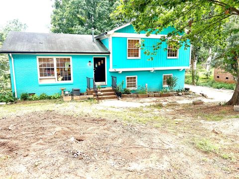 Photo of 6708 Lynmont Drive, Charlotte, NC 28212 (MLS # 4294133)