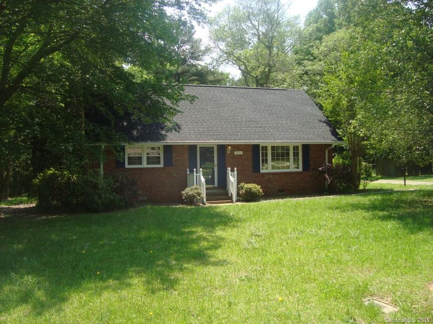 Remodeled 4 bedroom,2 bath home in nice neighborhood.Maintenance free exterior with Leaf Guard gutters, new roof,new insulated windows and storm door,15x16 deck with ramp.New carpet,new laminate flooring in kitchen and ceramic tile in baths.Fresh paint throughout house,new hardware,light fixtures,outlets,switches and covers.Remodeled kitchen with painted cabinets,new counter tops,sink.Bathrooms have new sinks,tile,toilets,showers and tubs,new mirrors and hardware,new vanity.New water heater.