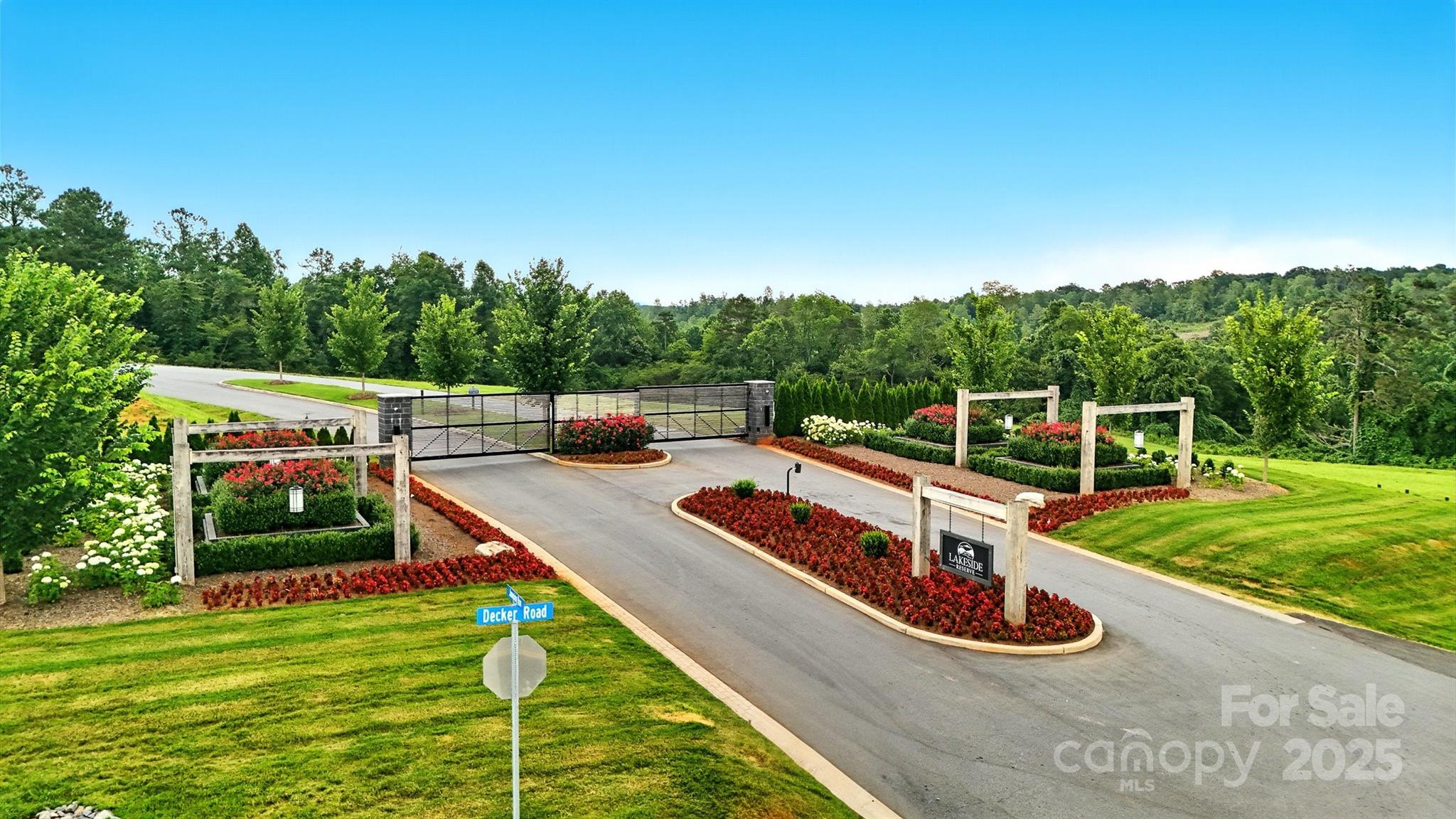 Lakeside Reserve - Land