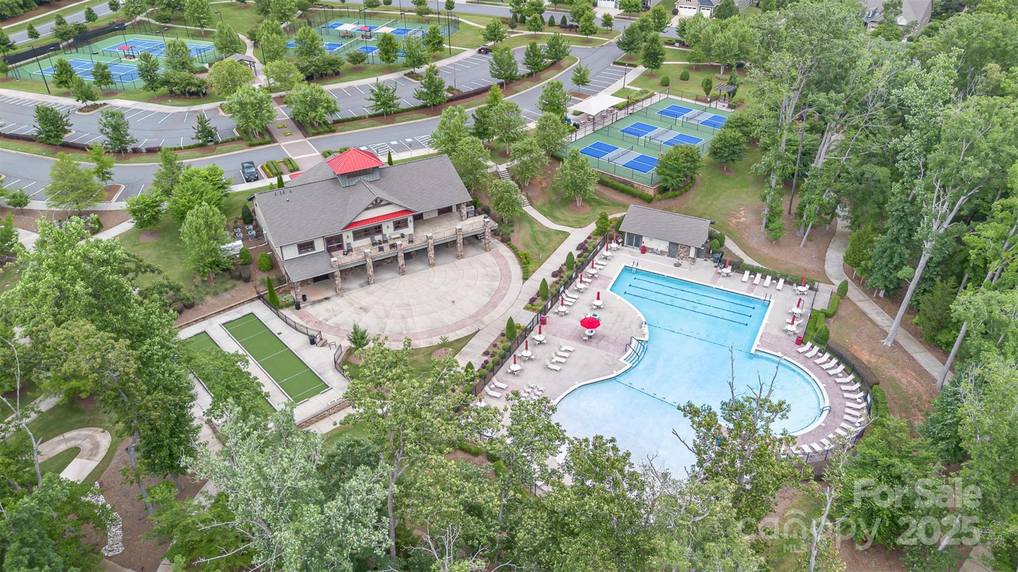 Tree Tops - Residential