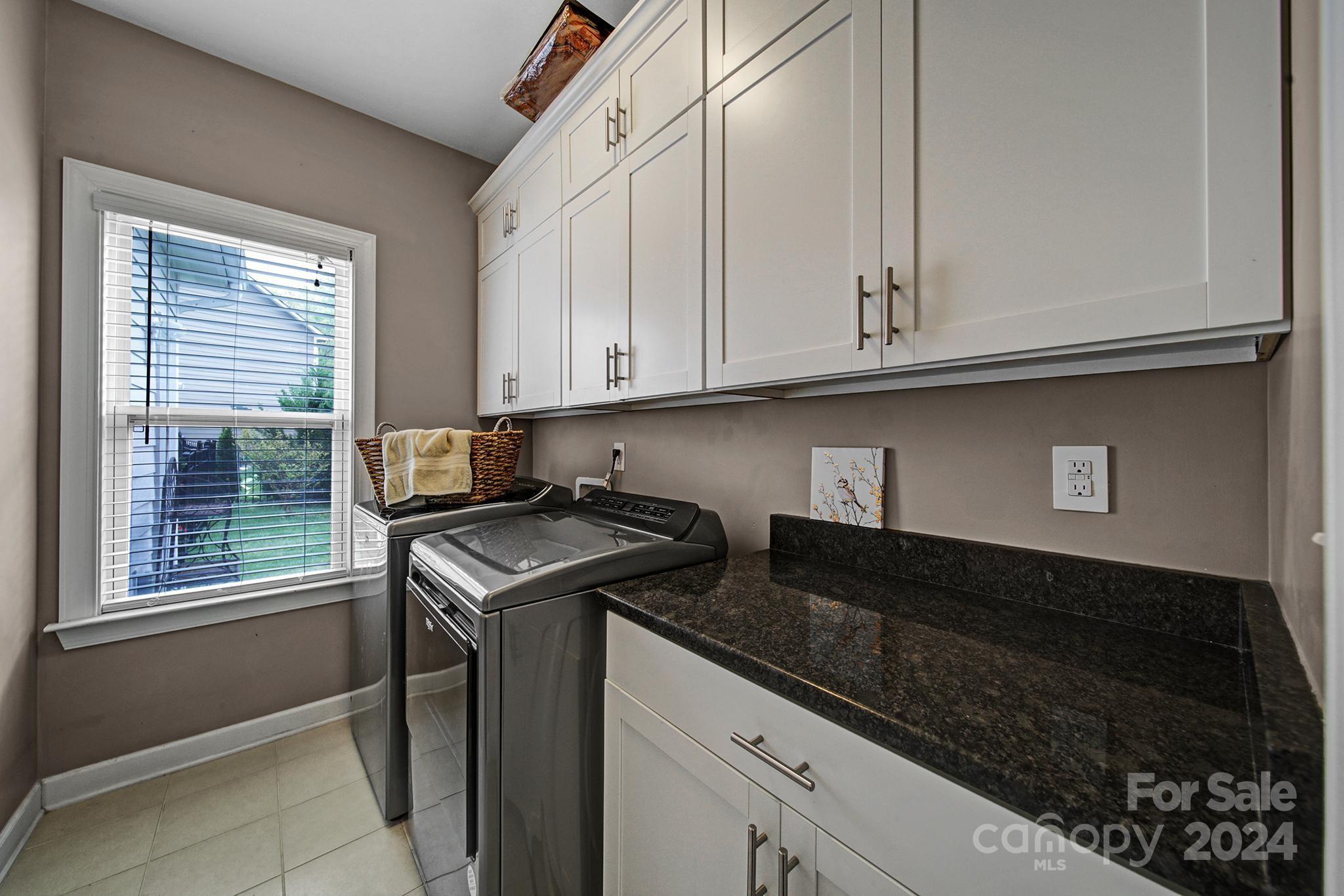 Fox Ridge - Residential