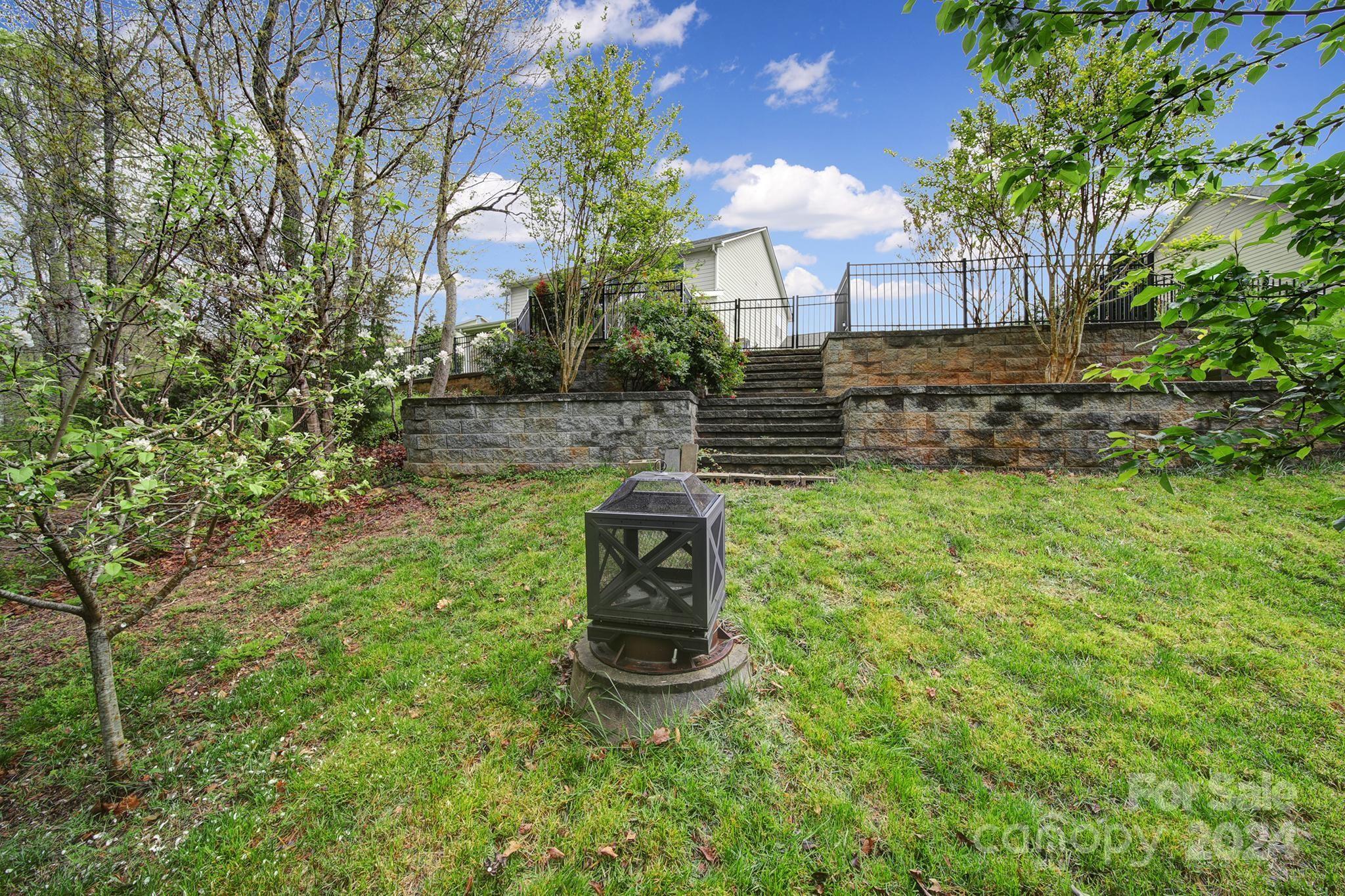 Fox Ridge - Residential