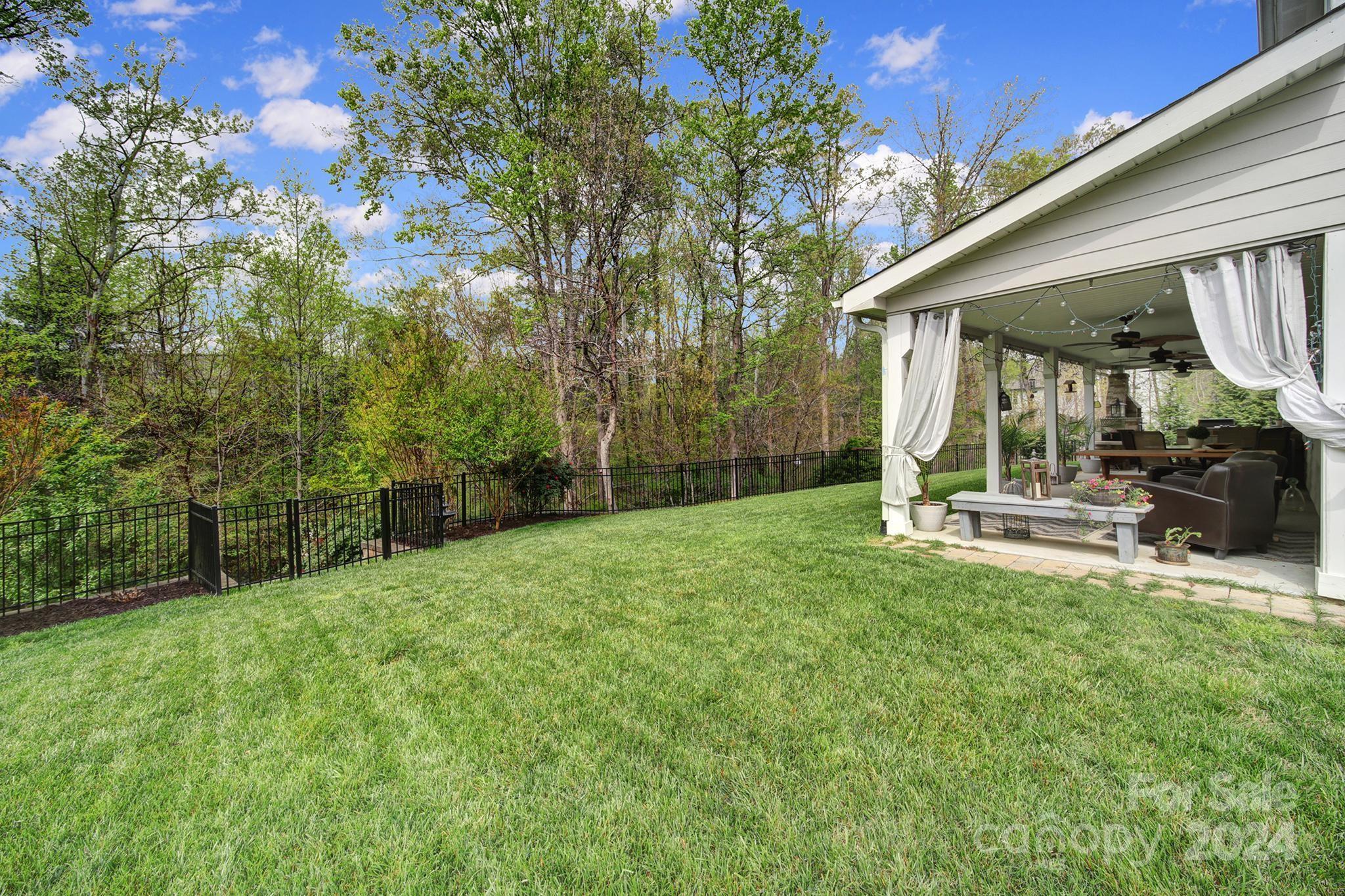 Fox Ridge - Residential