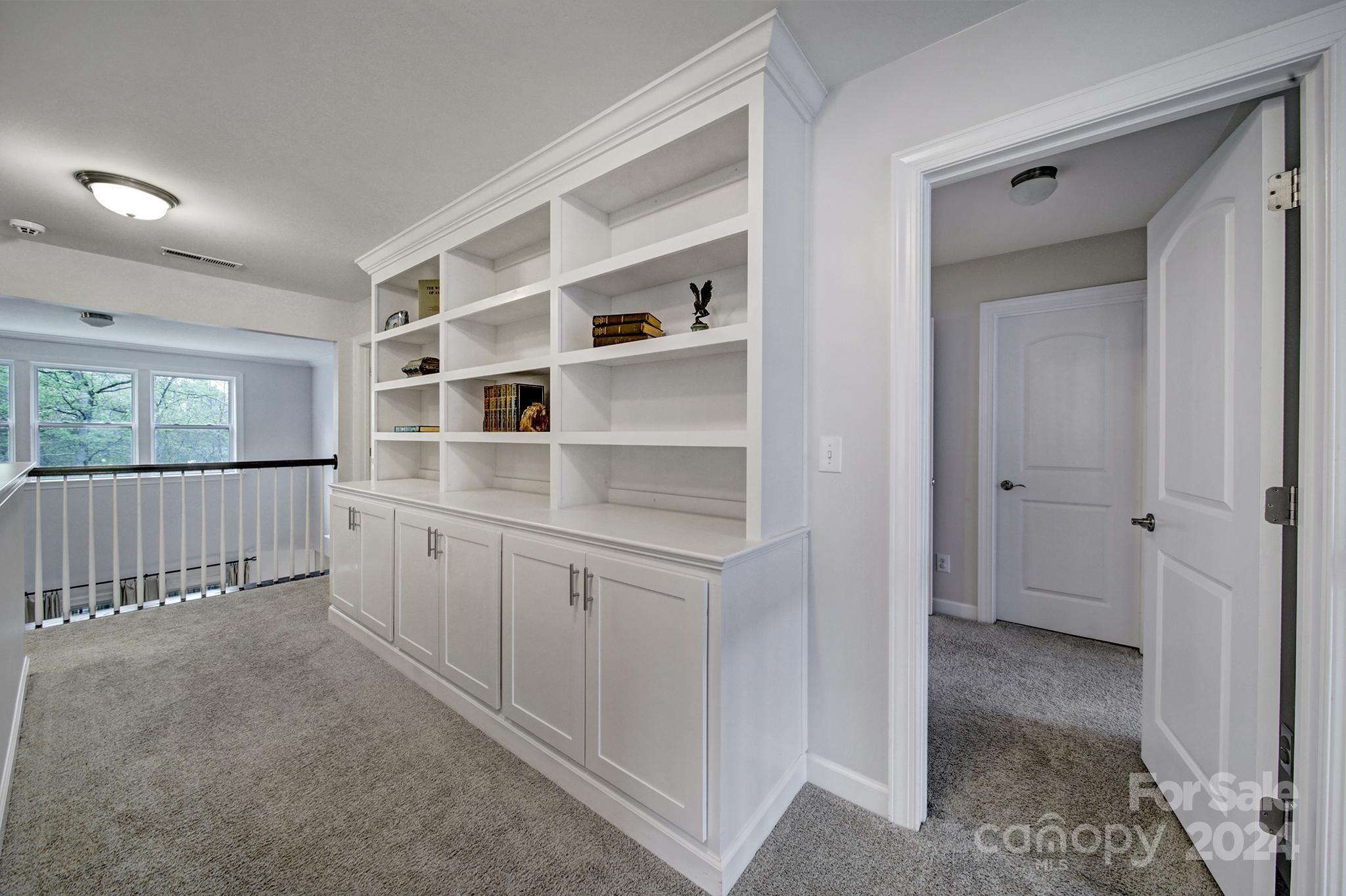 Fox Ridge - Residential