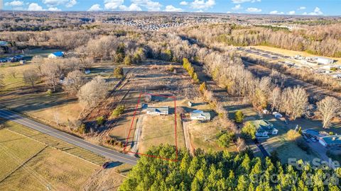 303 Johnson Dairy Road Mooresville NC 28115