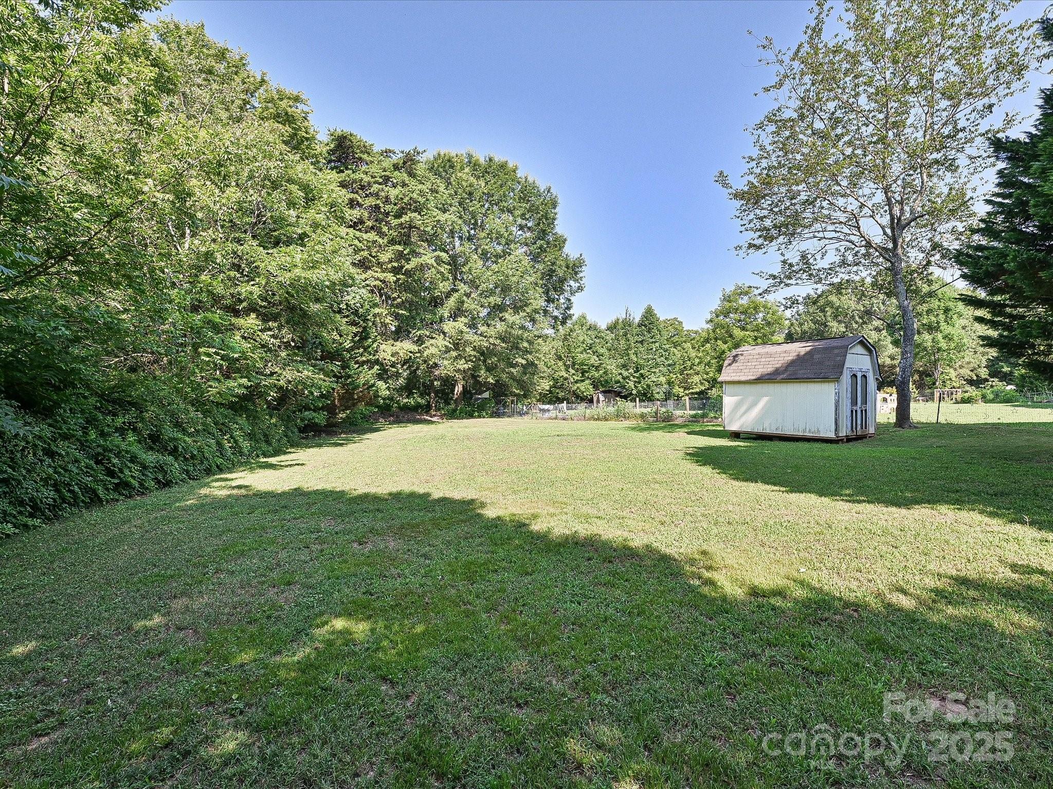 1410 Shearers Road