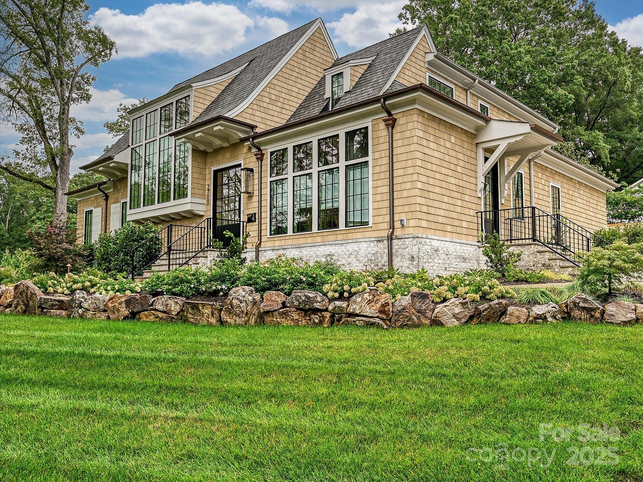 2700 Wintergreen Drive