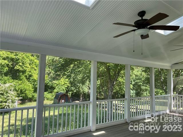 Touchstone - Residential Lease