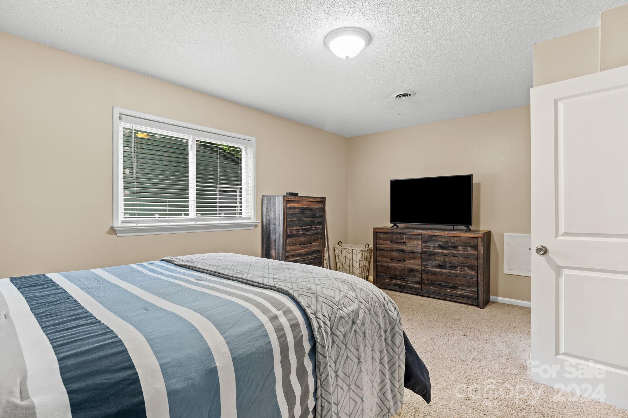 Tega Cay - Residential