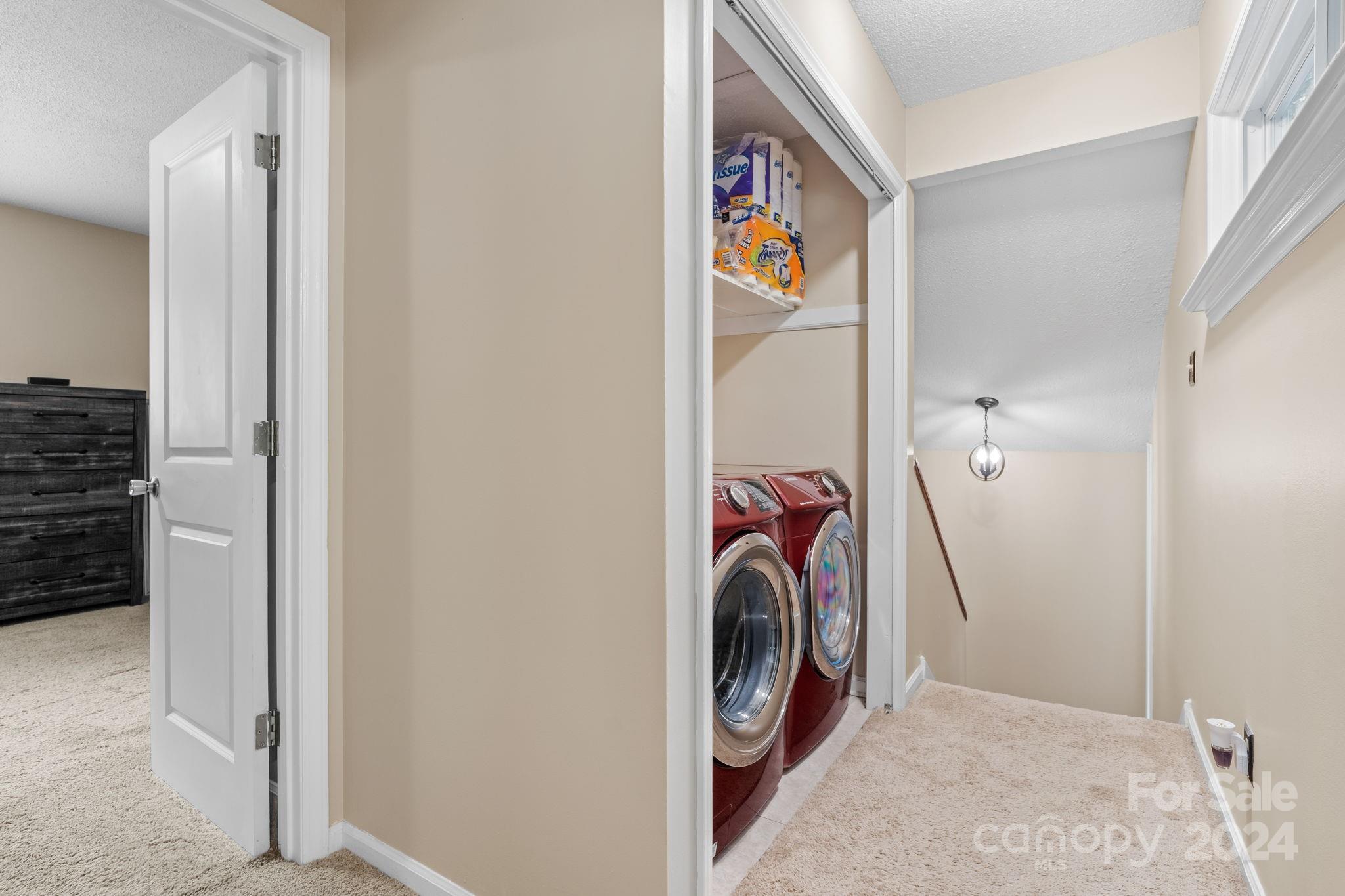 Tega Cay - Residential