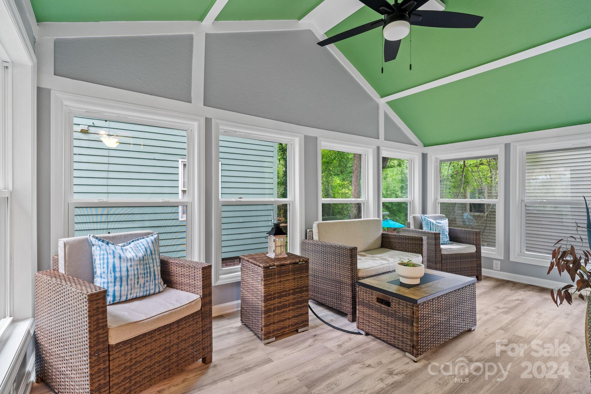 Tega Cay - Residential