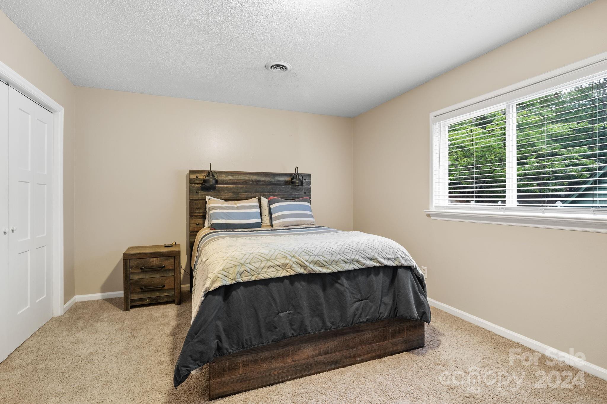 Tega Cay - Residential