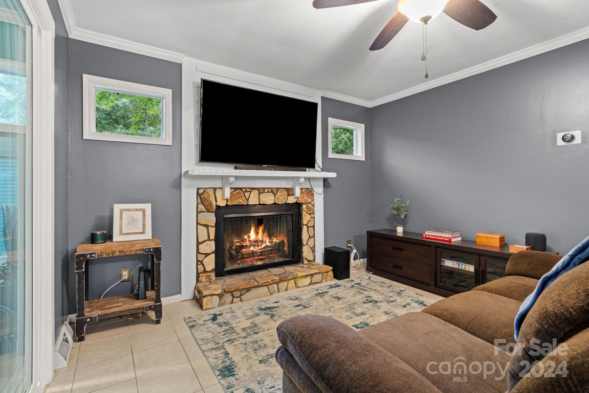 Tega Cay - Residential