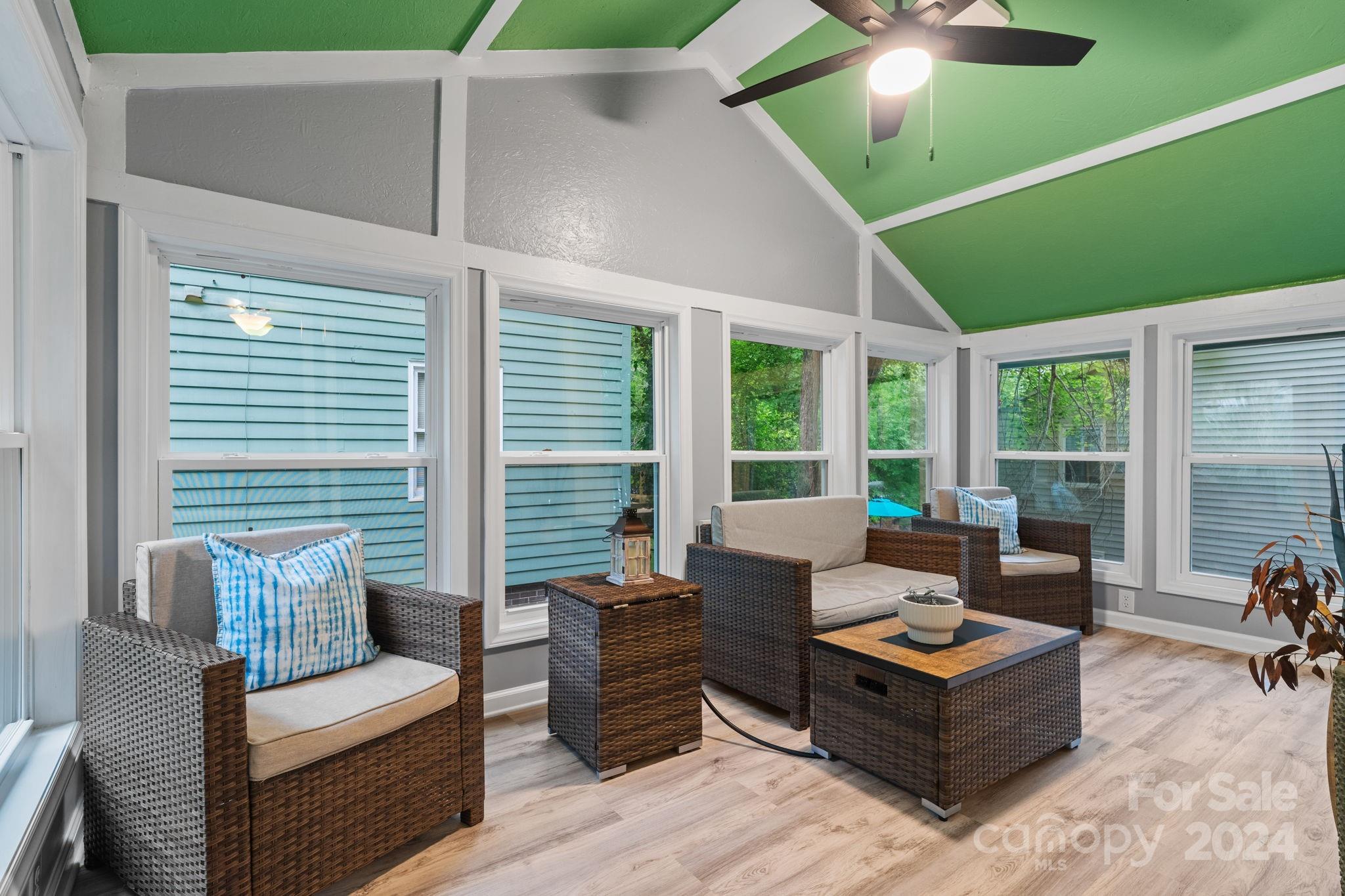 Tega Cay - Residential