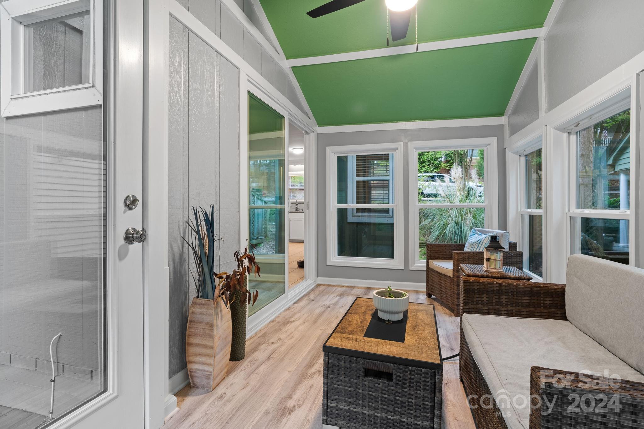 Tega Cay - Residential