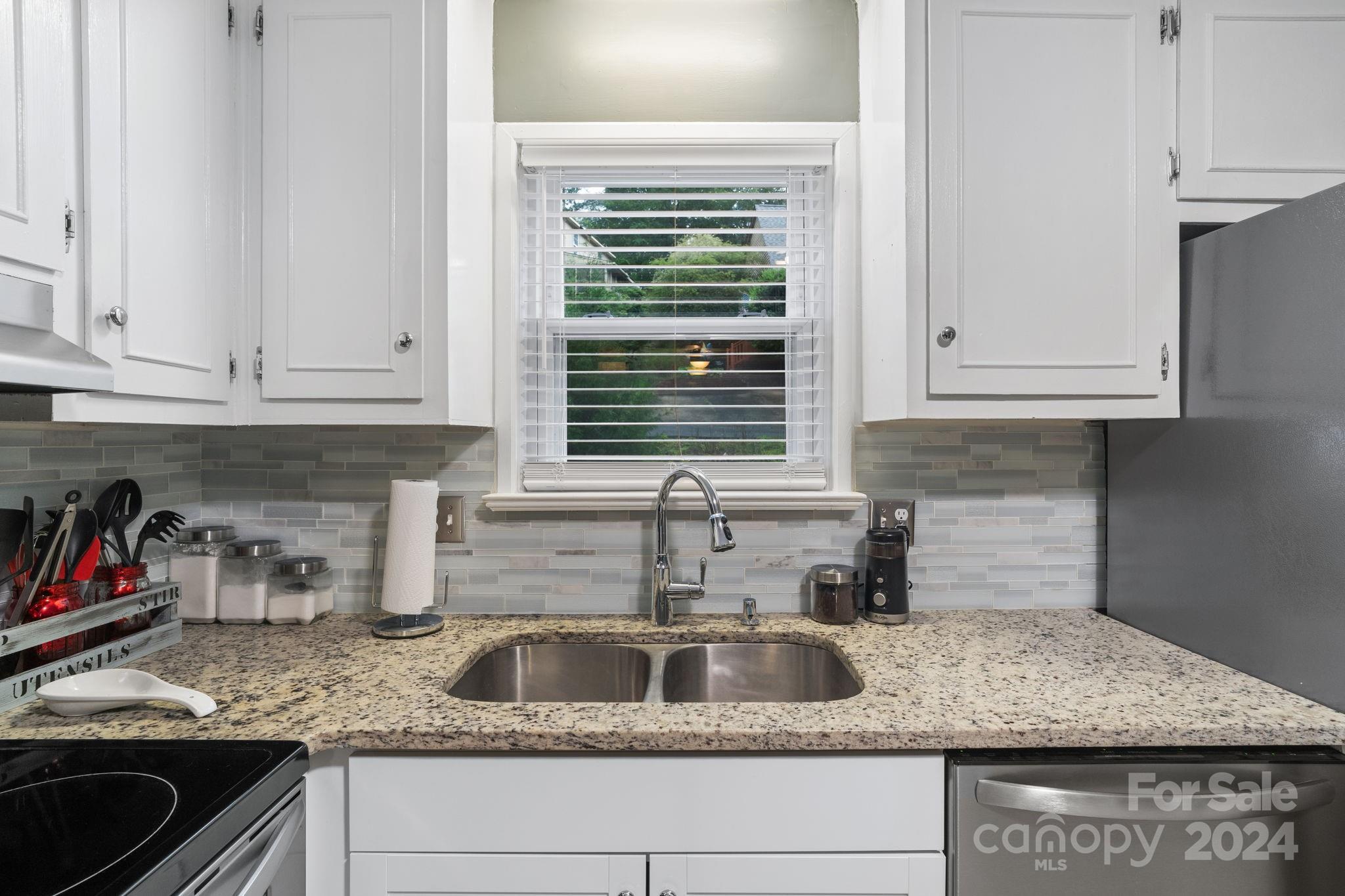 Tega Cay - Residential