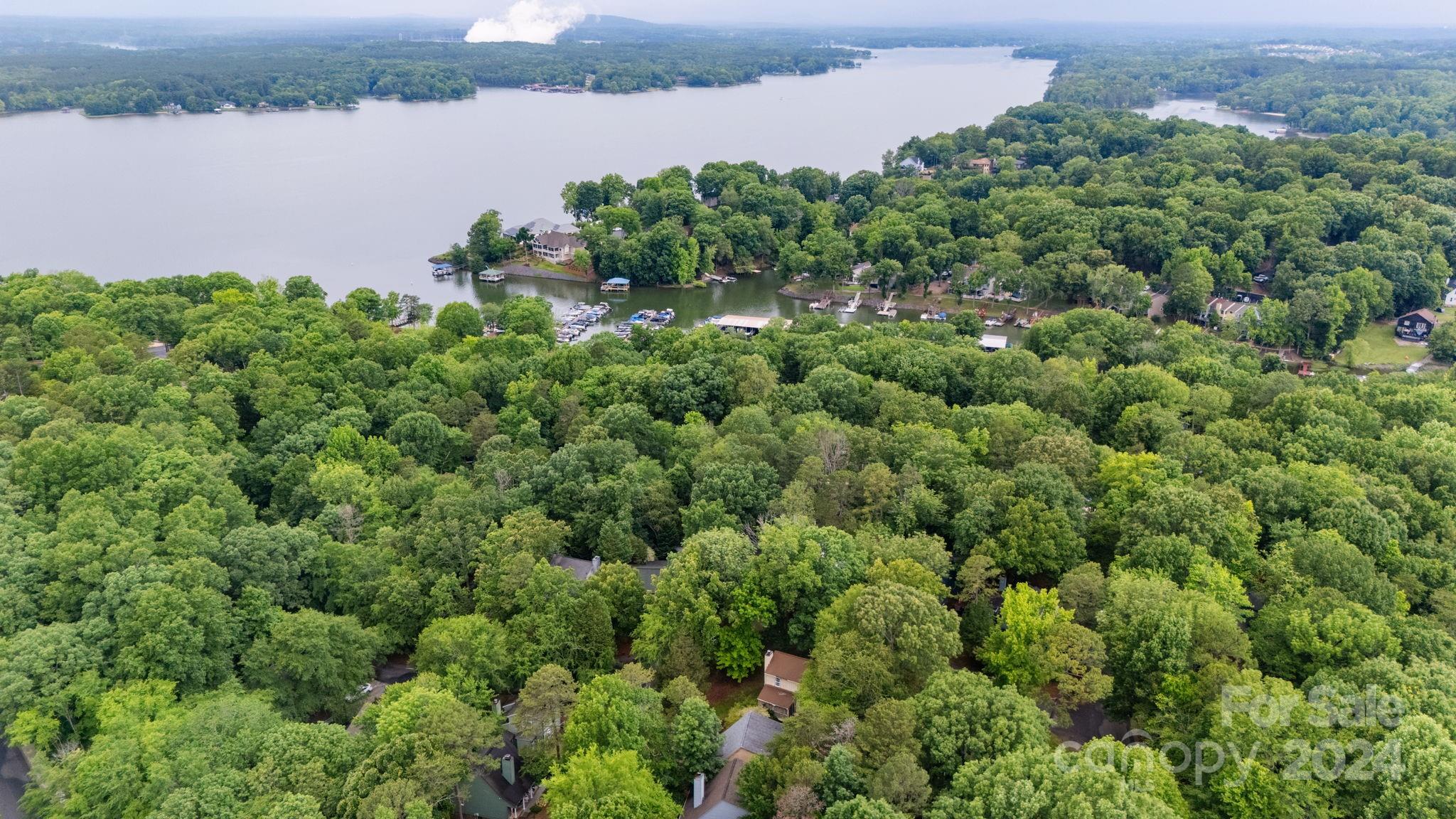 Tega Cay - Residential