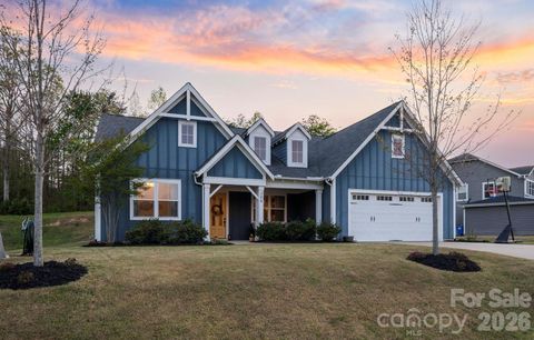 209 Country Lake Drive Mooresville NC 28115