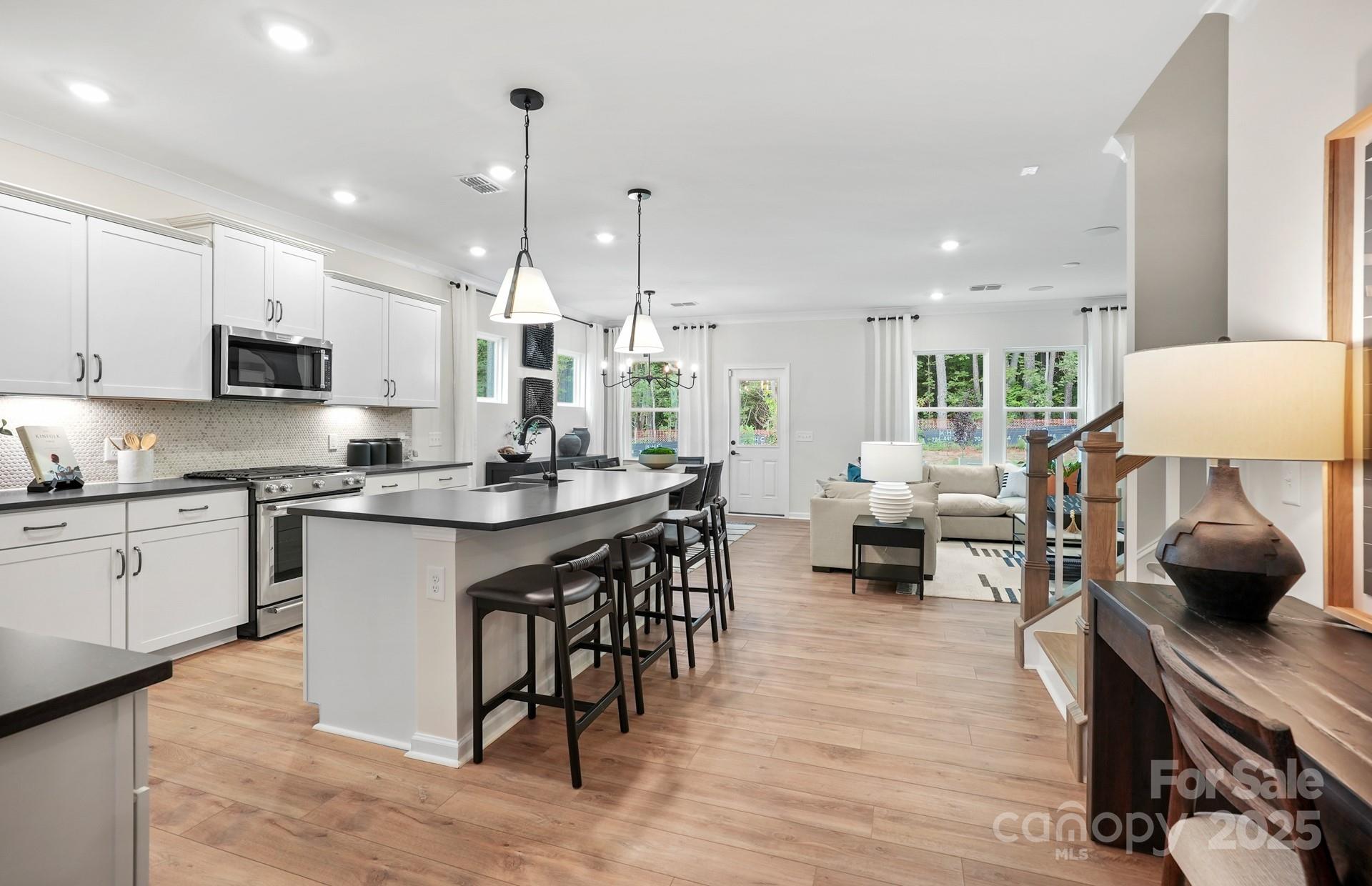 11428 Glasden Road 508
