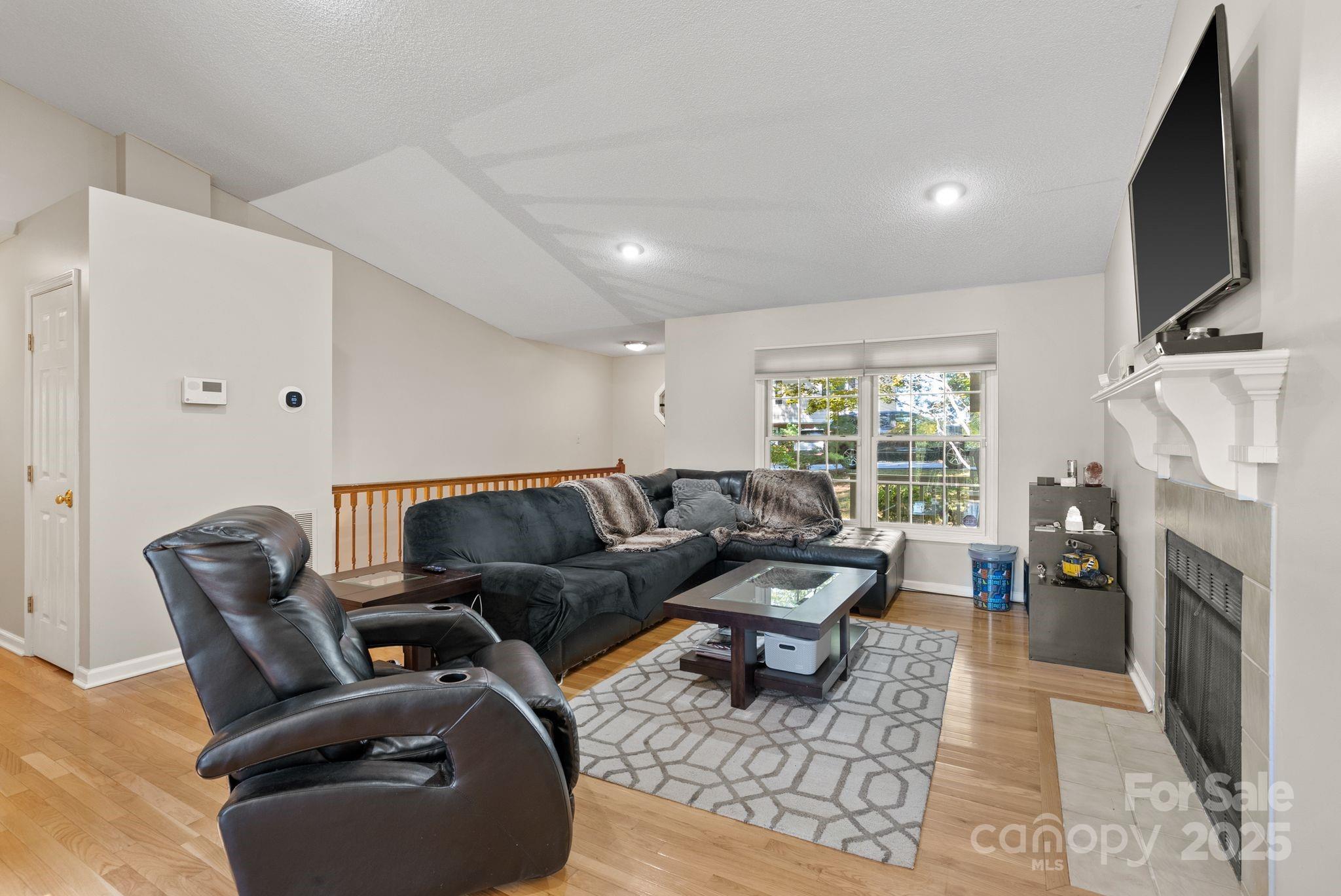 28 Foxberry Drive