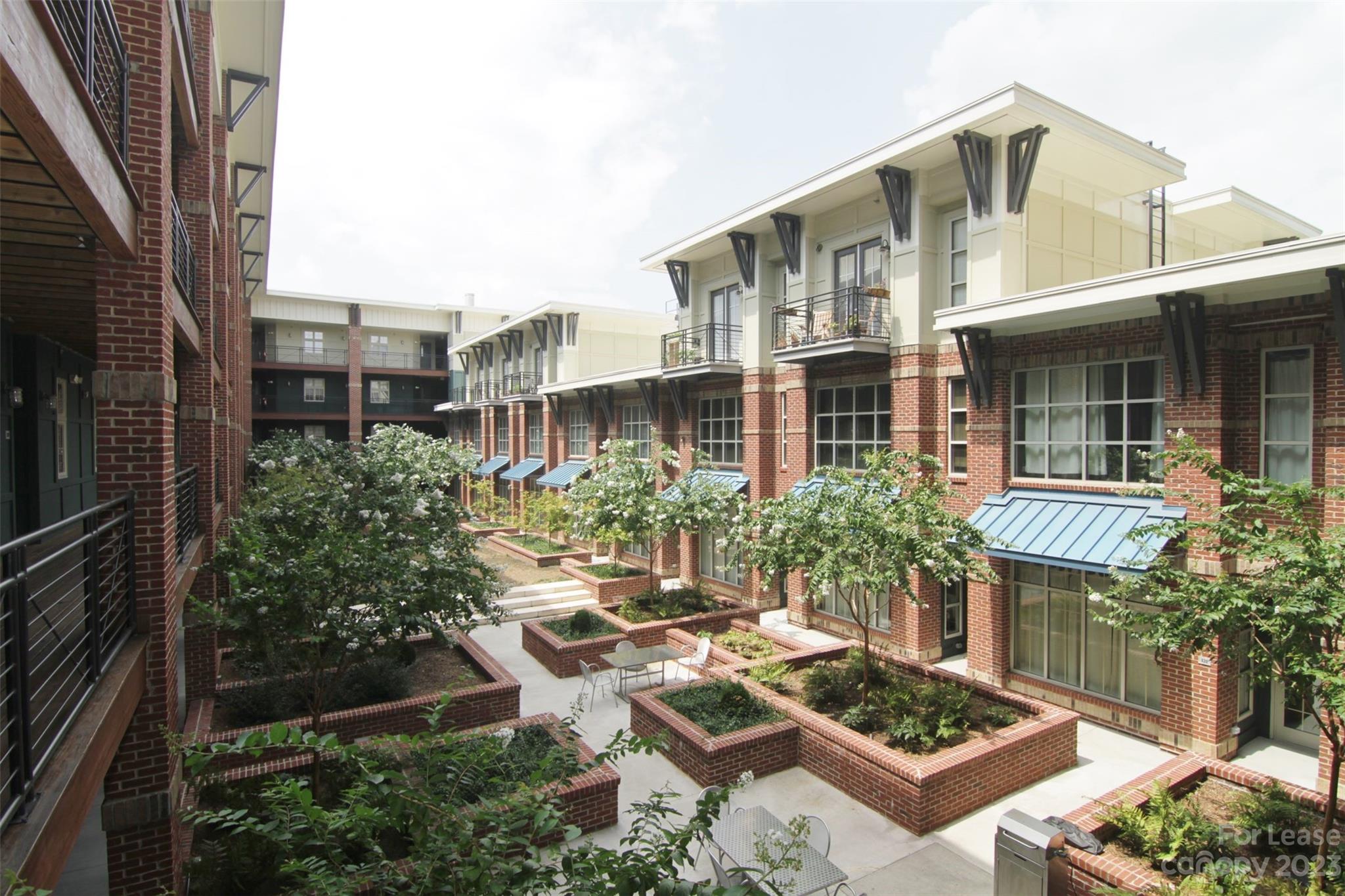 First Row Condominium - Residential Lease