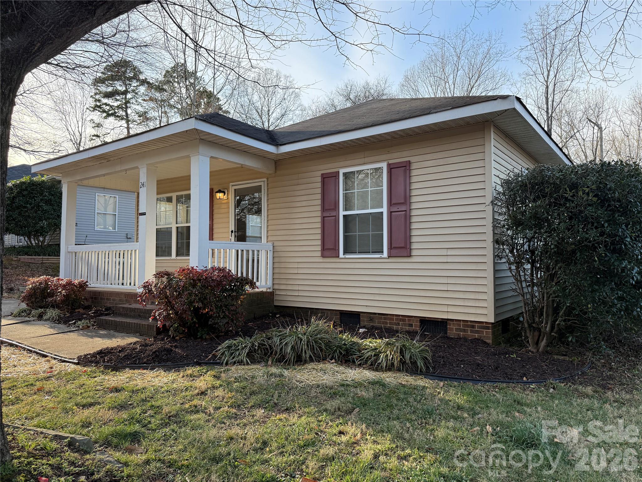 Adams Bluff - Residential