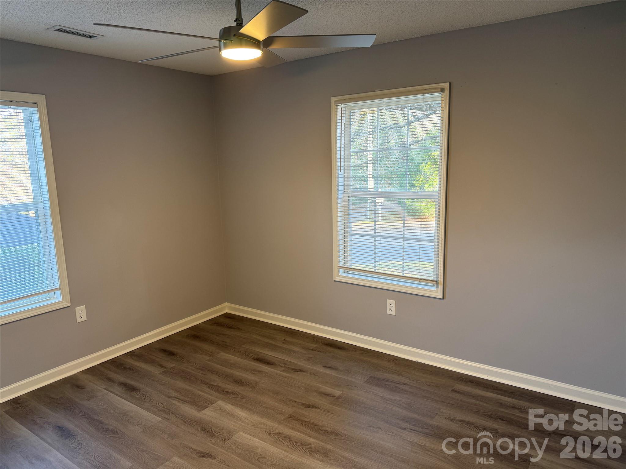 Adams Bluff - Residential