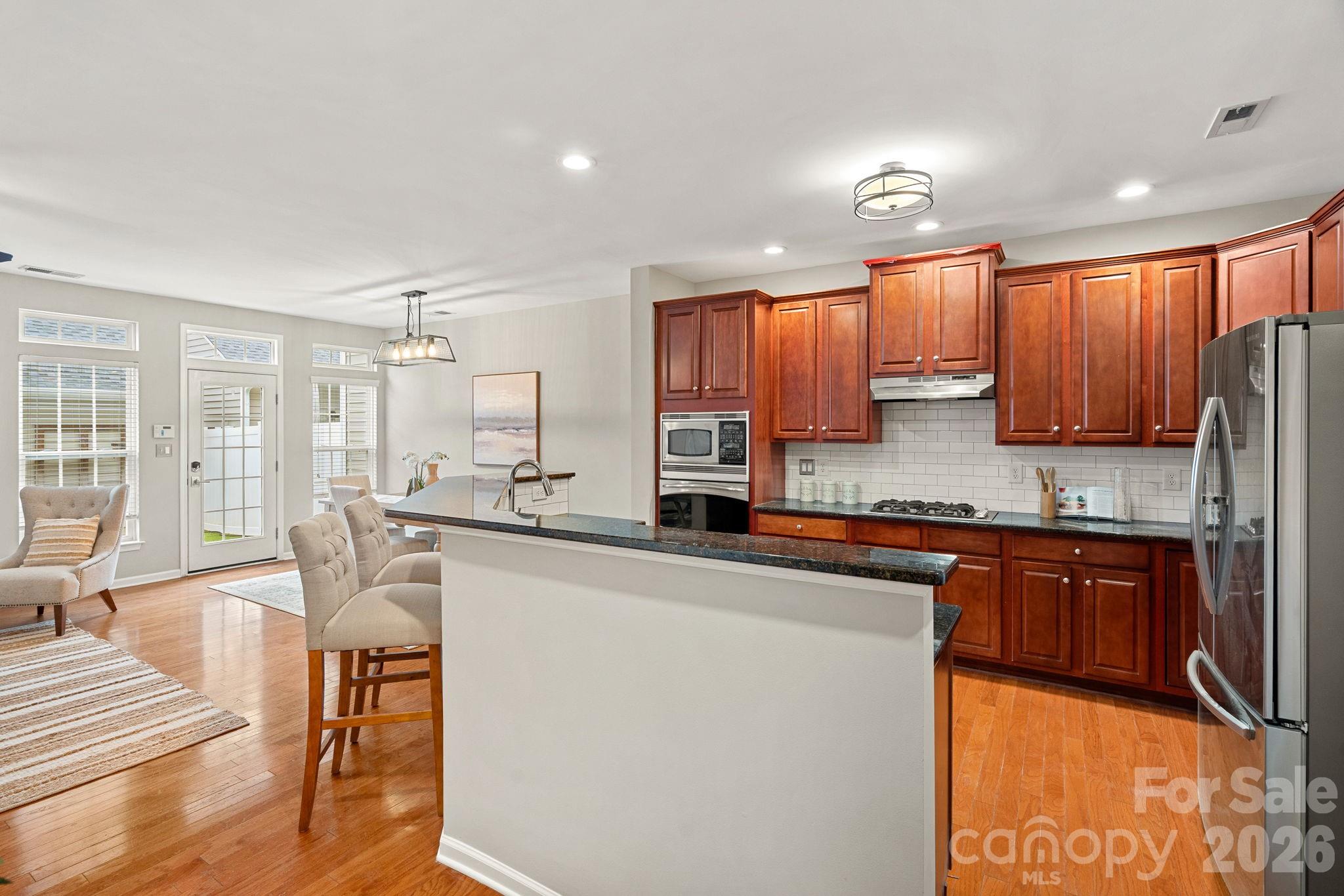 Lake Norman Cove at Jetton - Residential