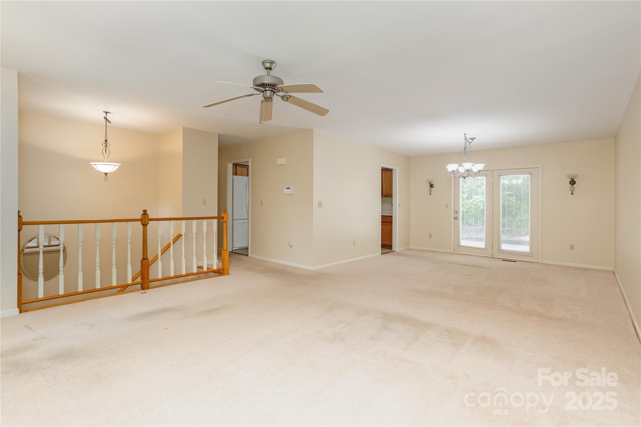 104 Creekstone Lane