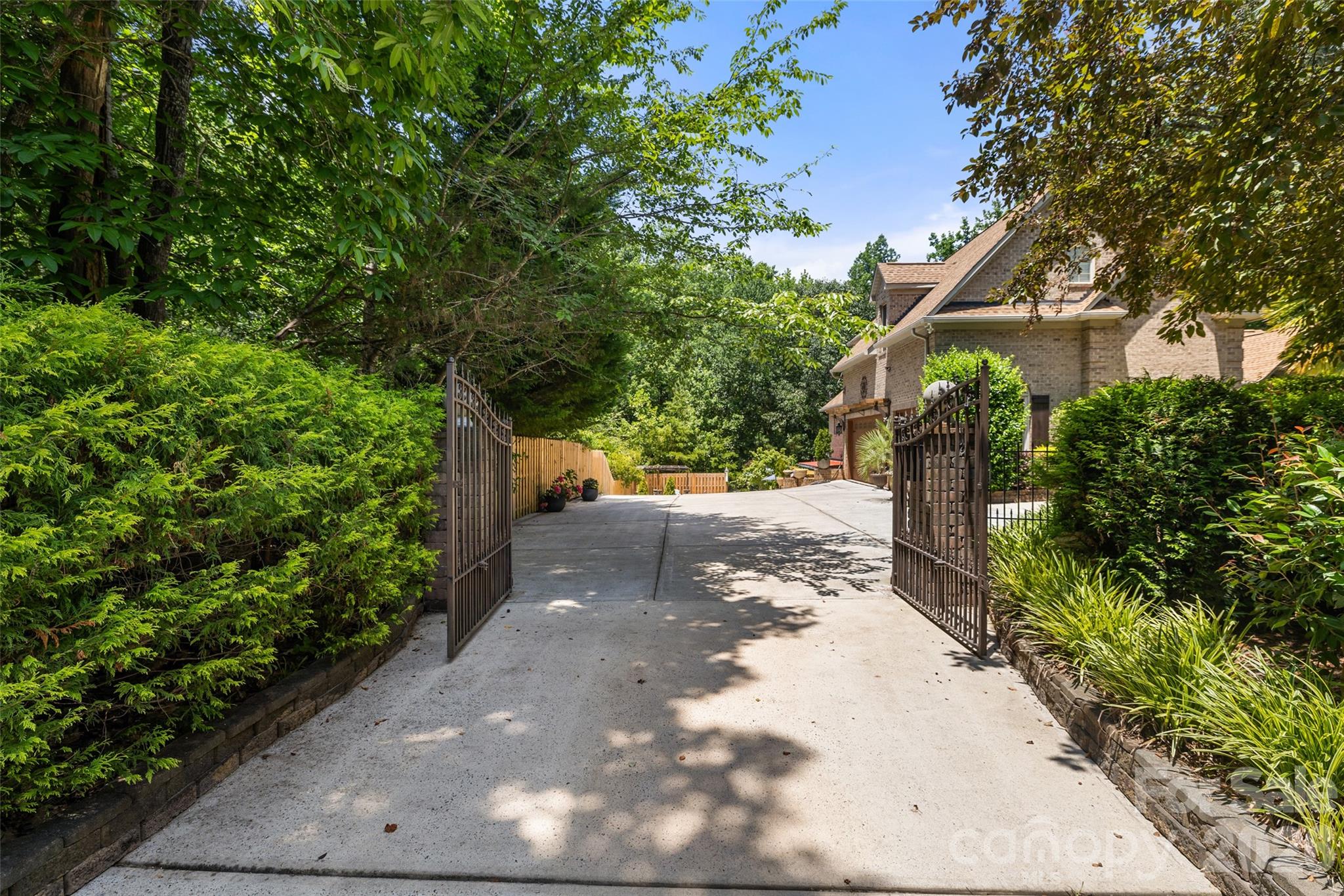 849 Savile Lane